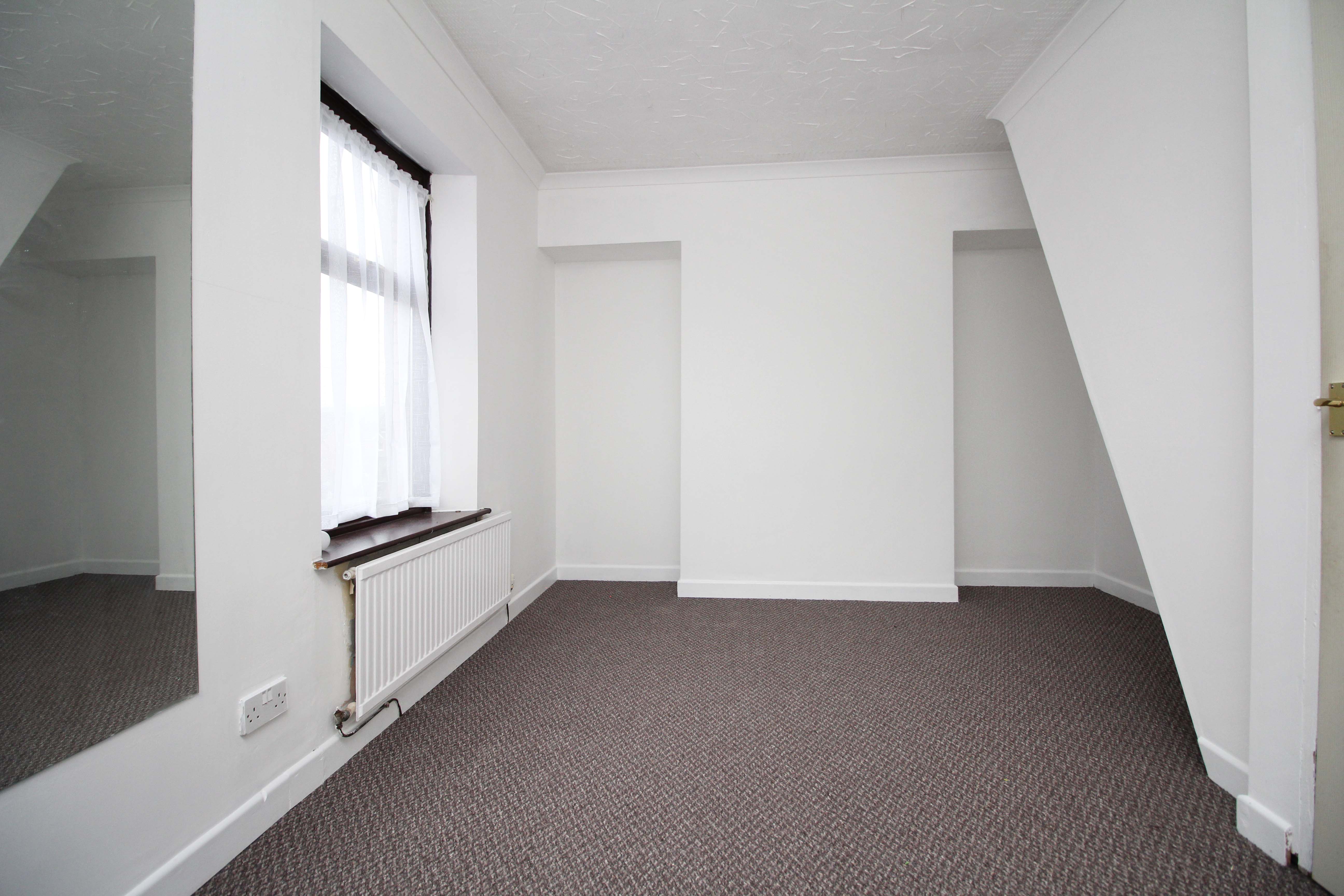 Stuart Street, Pontyclun, CF72 9EF  Interior
