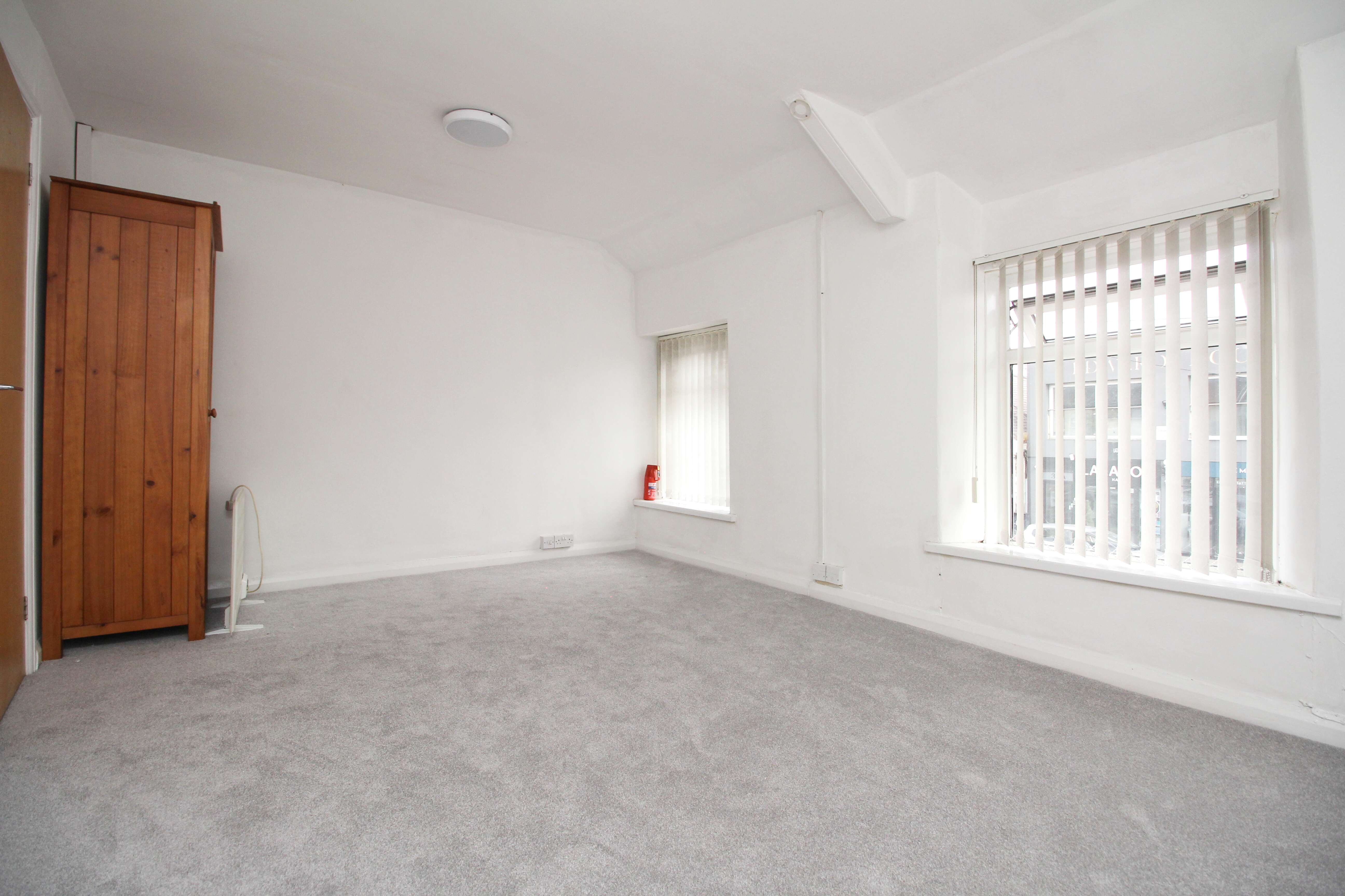 Talbot Road, Talbot Green CF72 8AD  Interior