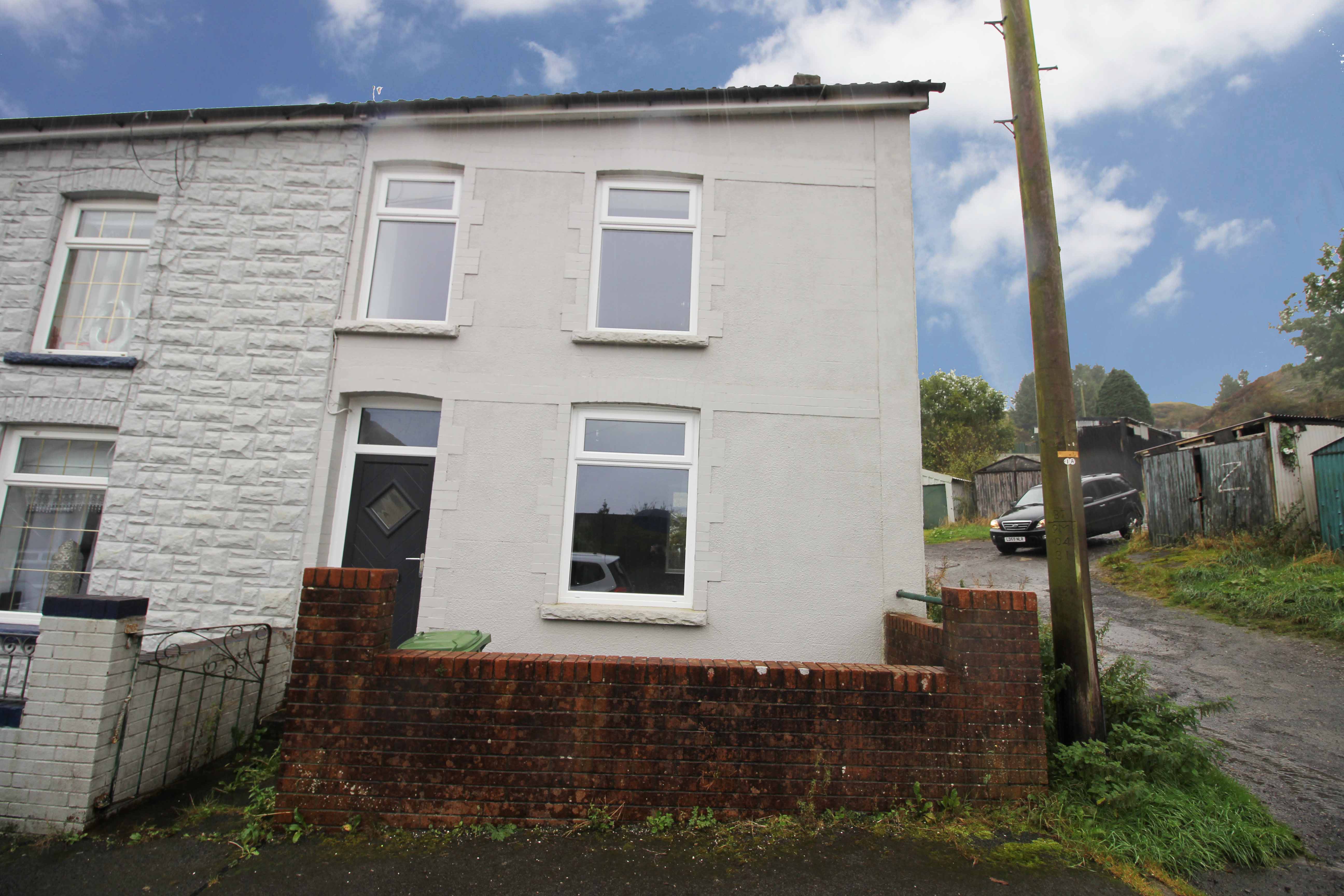 Church Road, Penrhiwfer, CF40 1RY  Interior