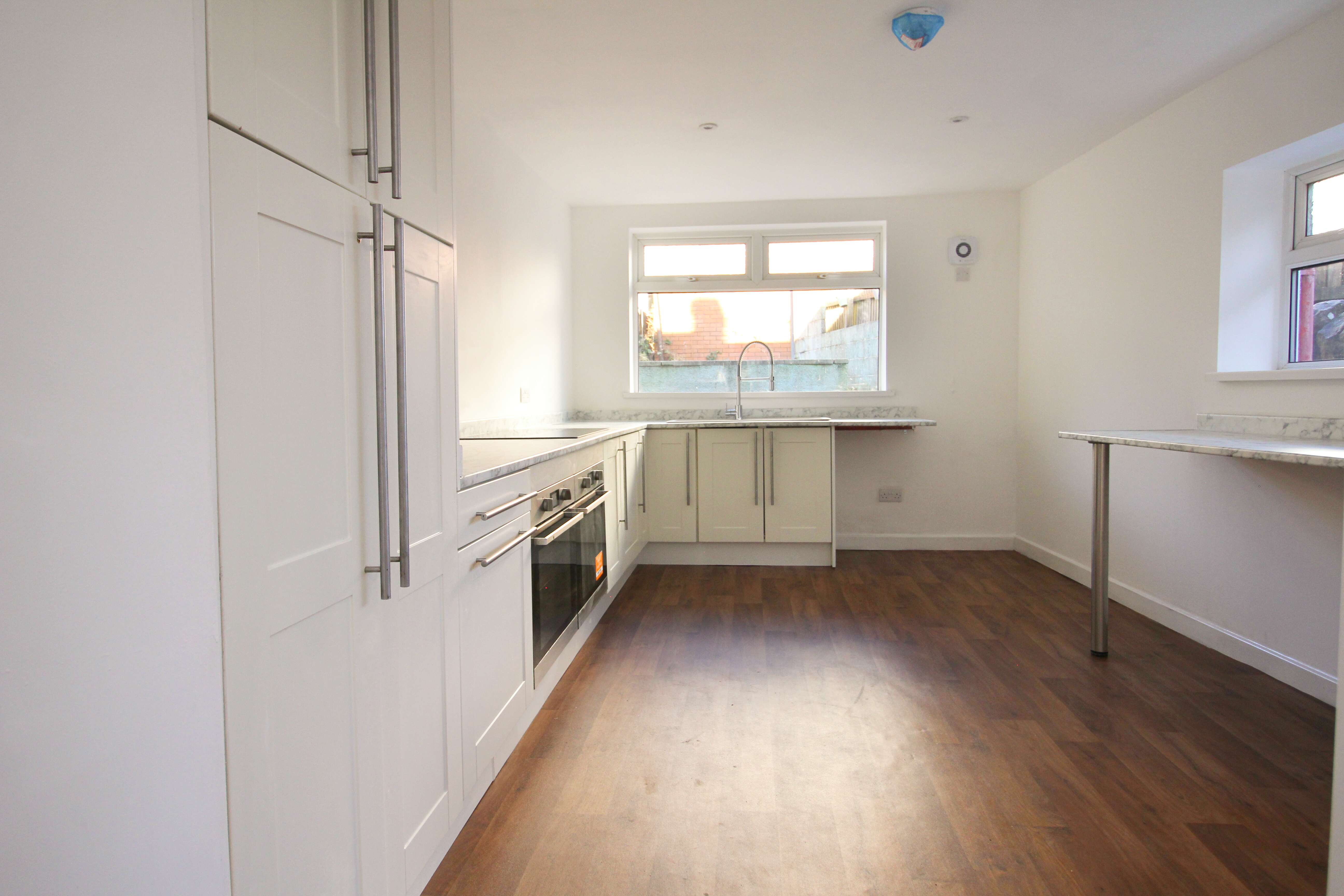 Dyffryn Terrace, Church Village CF38 1RE  Interior