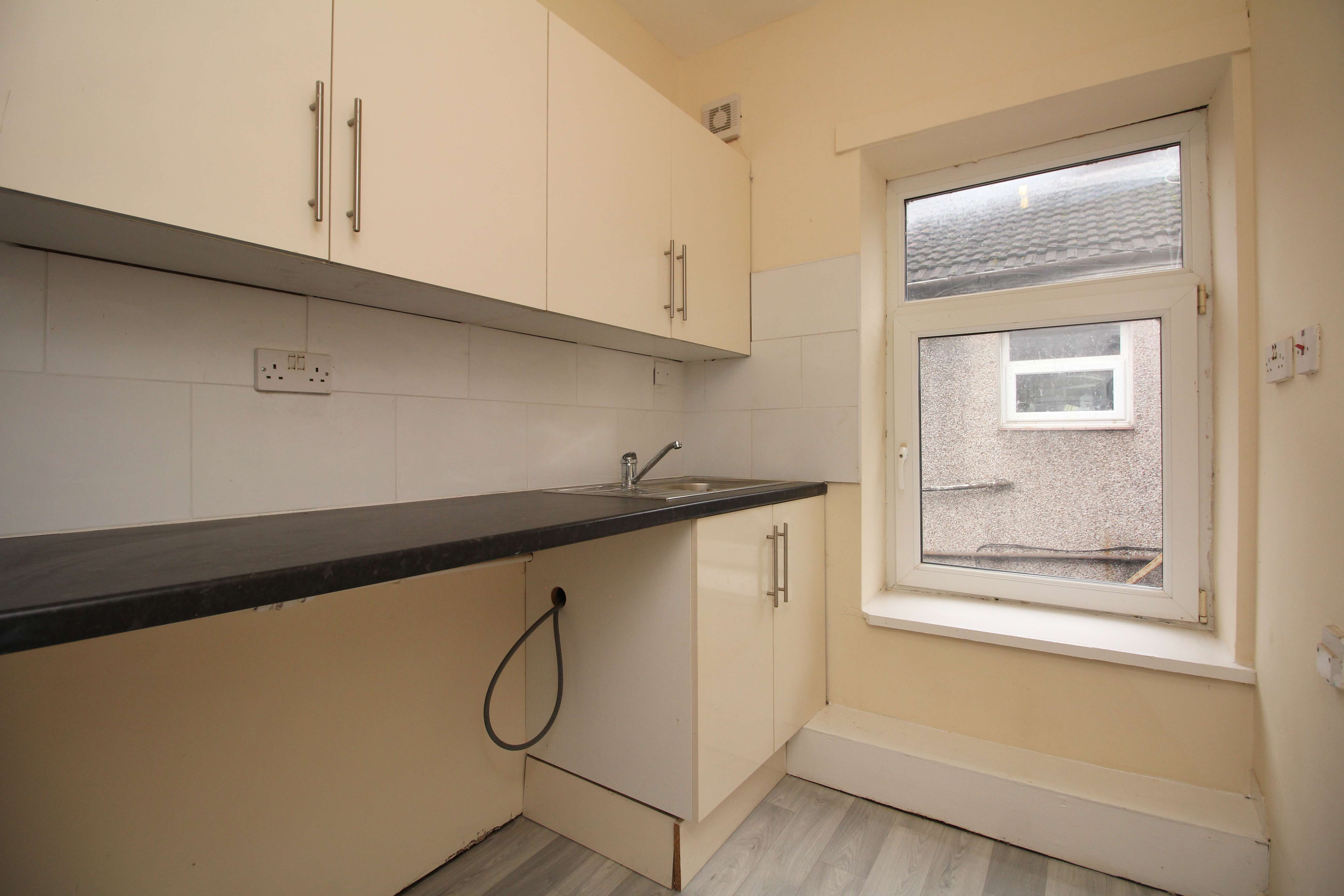 Central Square, Trallwn CF37 4PN  Interior