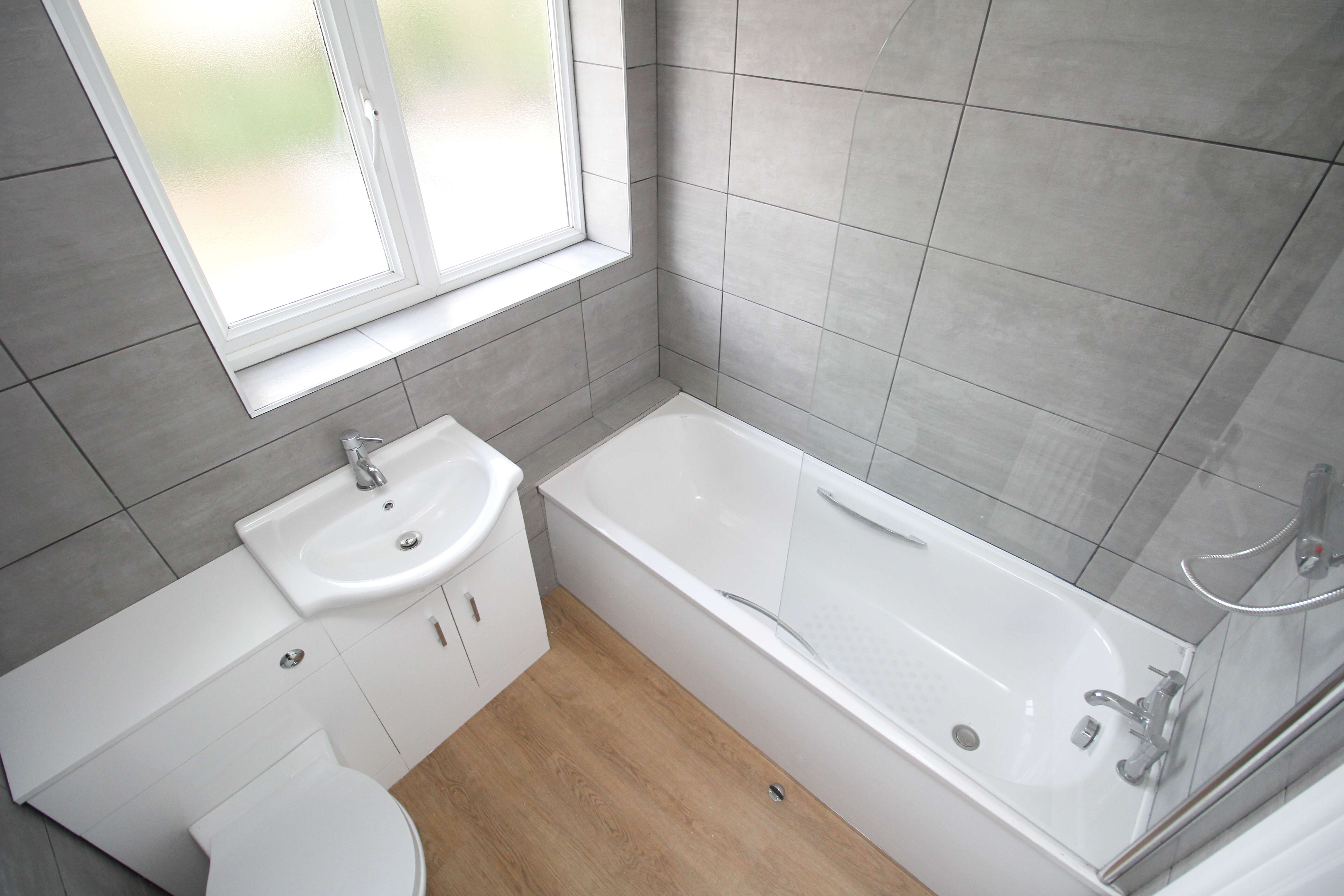 Queens Drive, Llantwit Fardre CF38 2NU  Interior