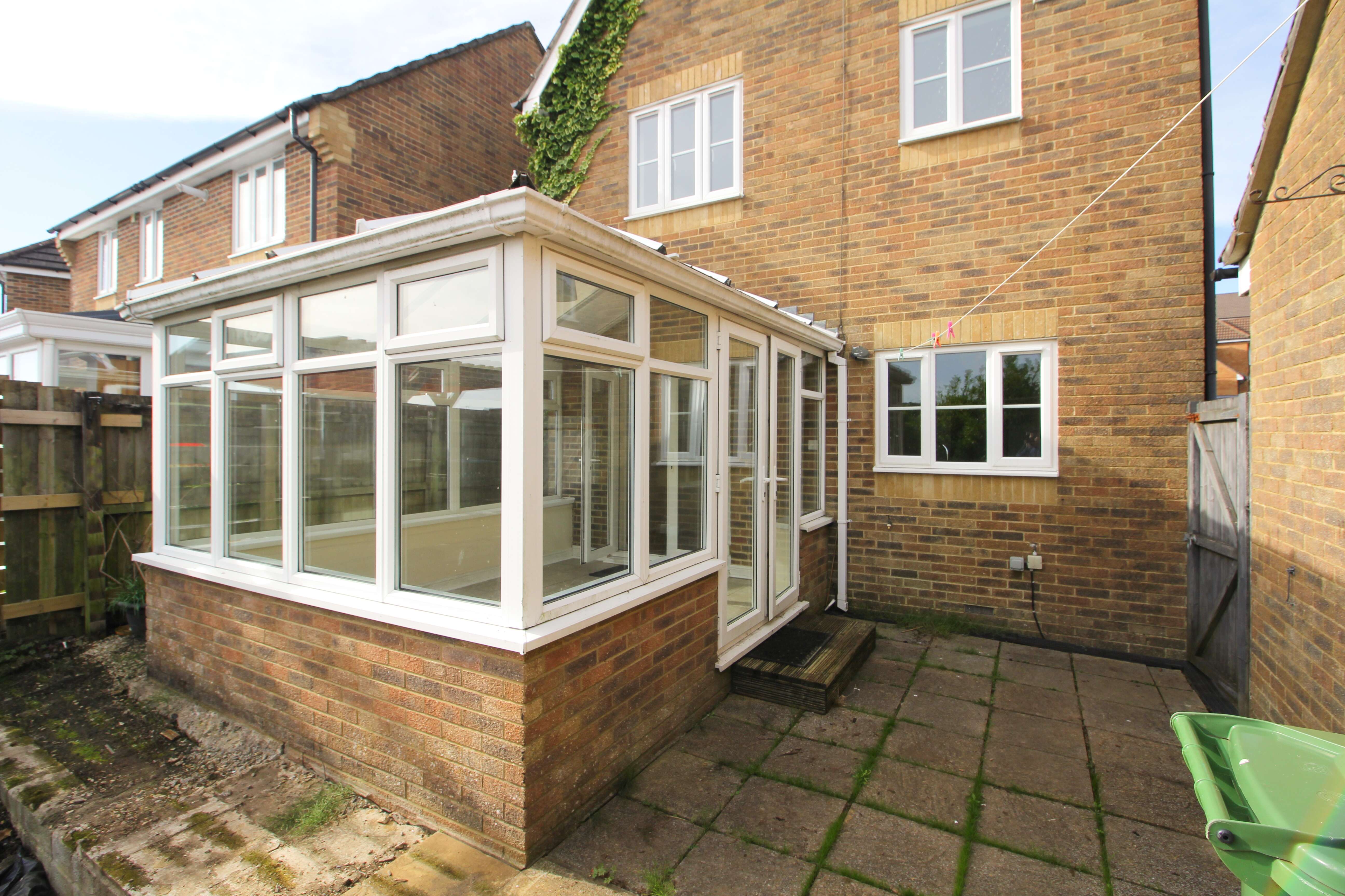 Beech Wood Drive, Tonyrefail, CF39 8JL  Interior