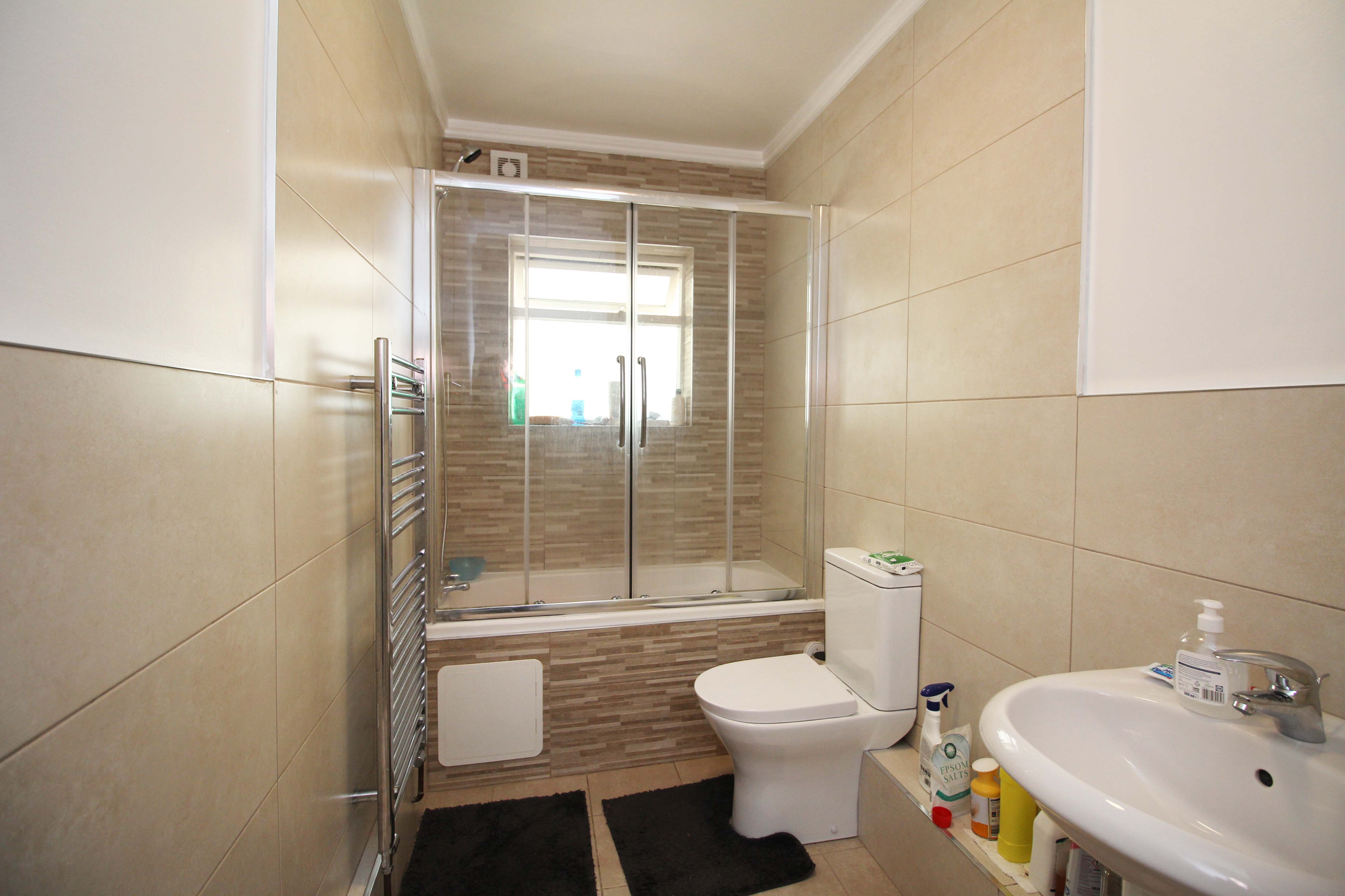 Robert Street, Llanharan, CF72 9RG  Interior