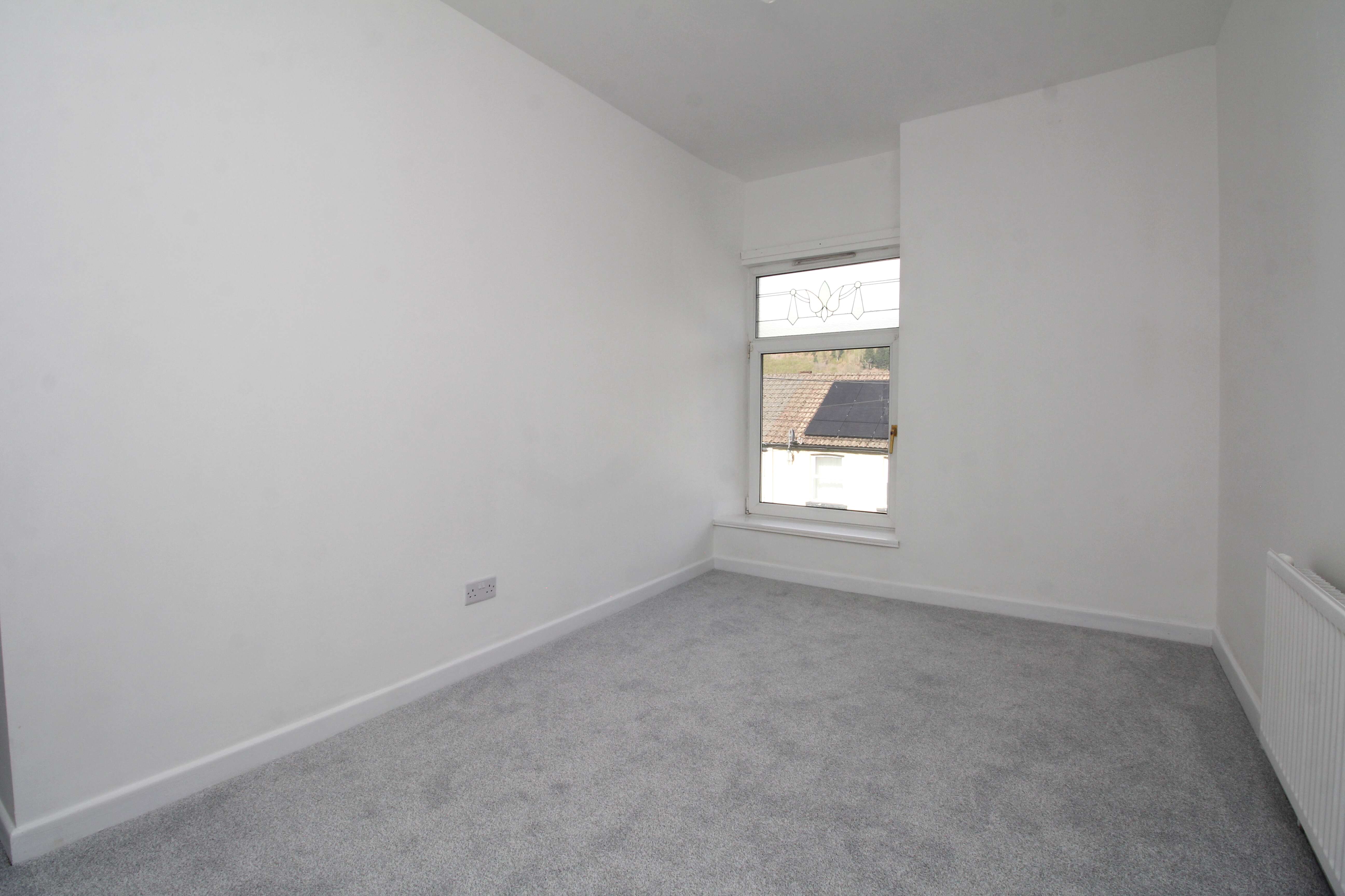 Main Road, Abercynon, CF45 4BX  Interior