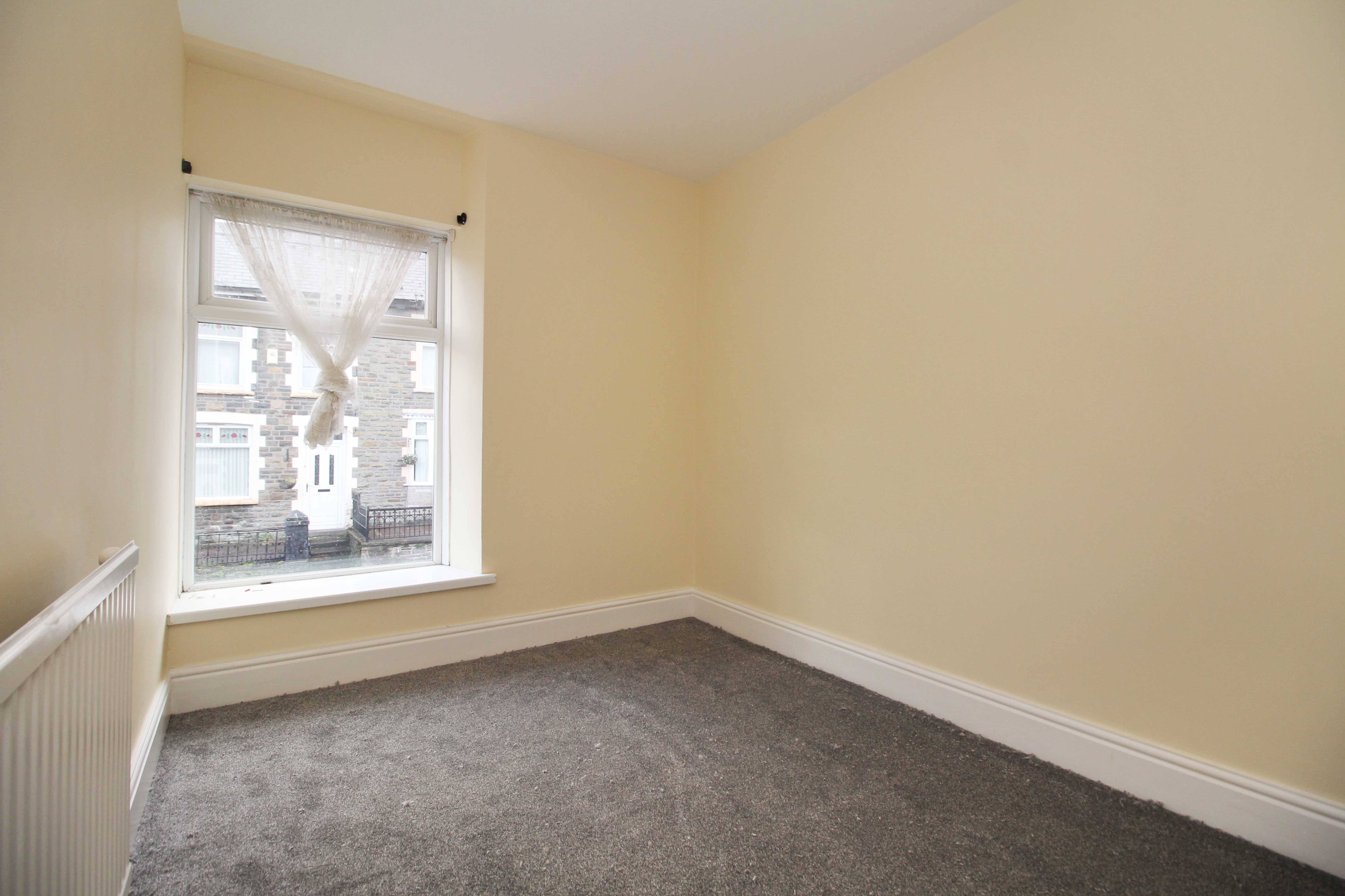 Primrose Street, Tonypandy, CF40 1BQ  Interior