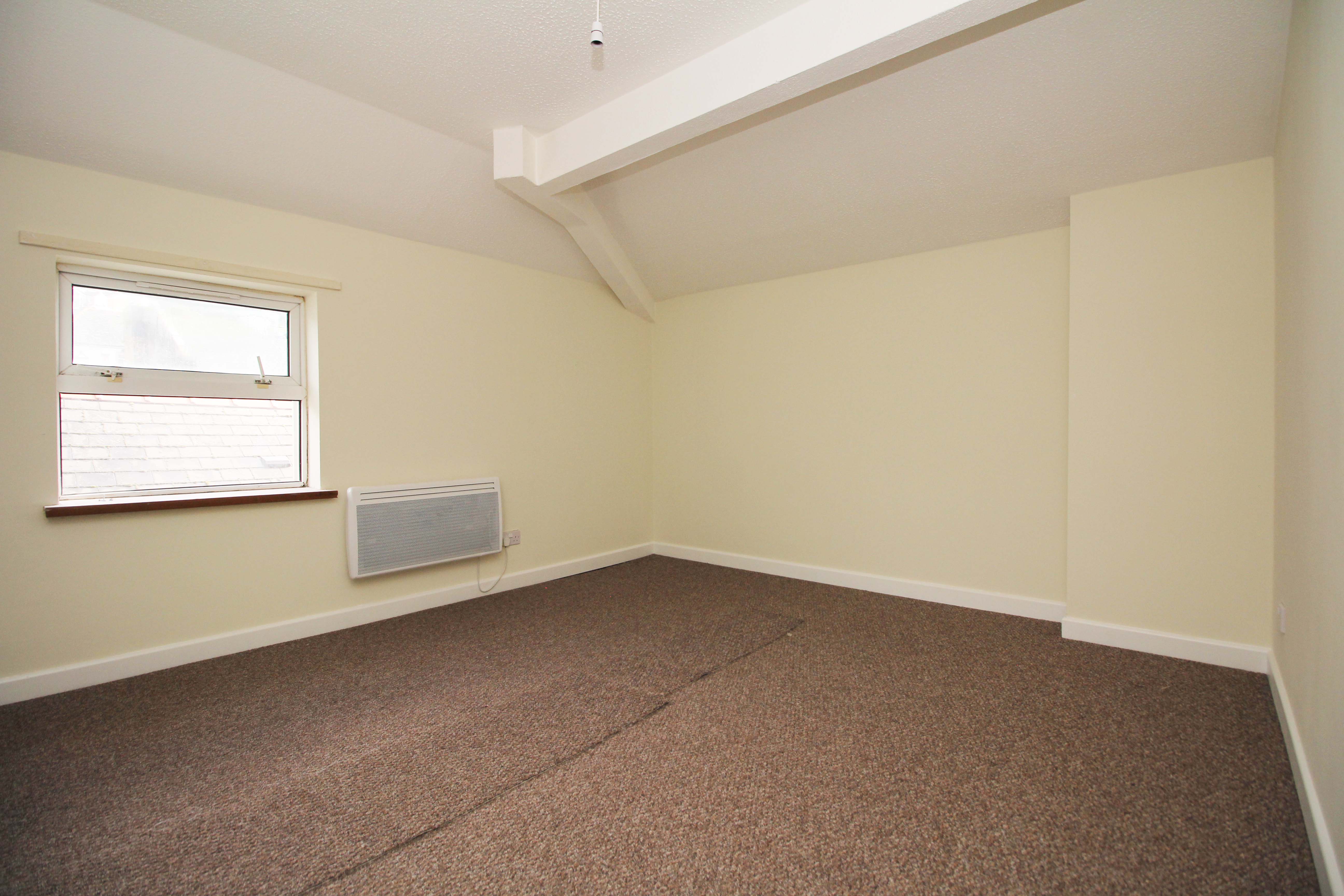 Commercial Street Arcade, Abertillery. NP13 1DH  Interior