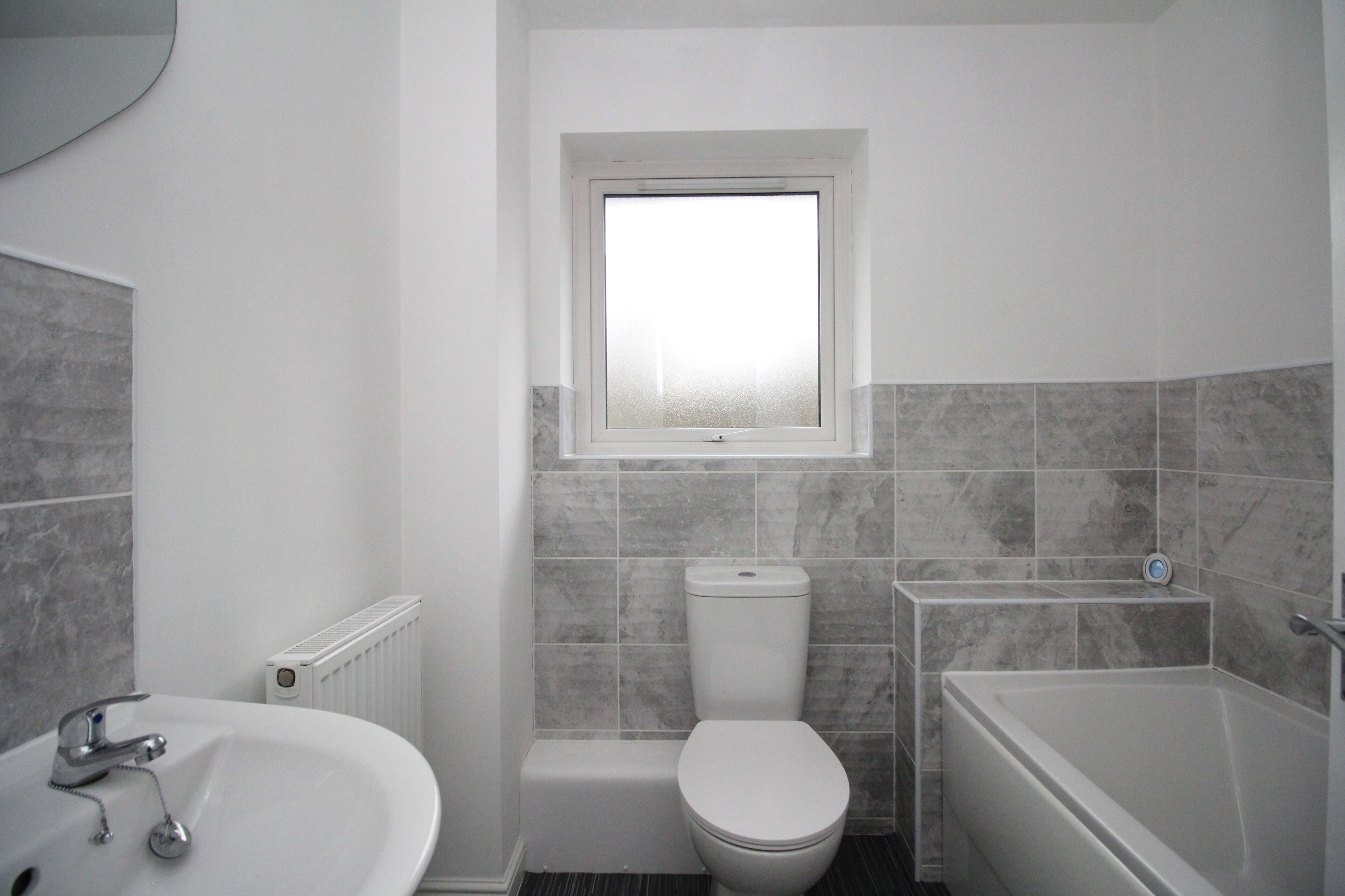 Clos y Carw, Llantwit Fardre, CF38 2BP  Interior