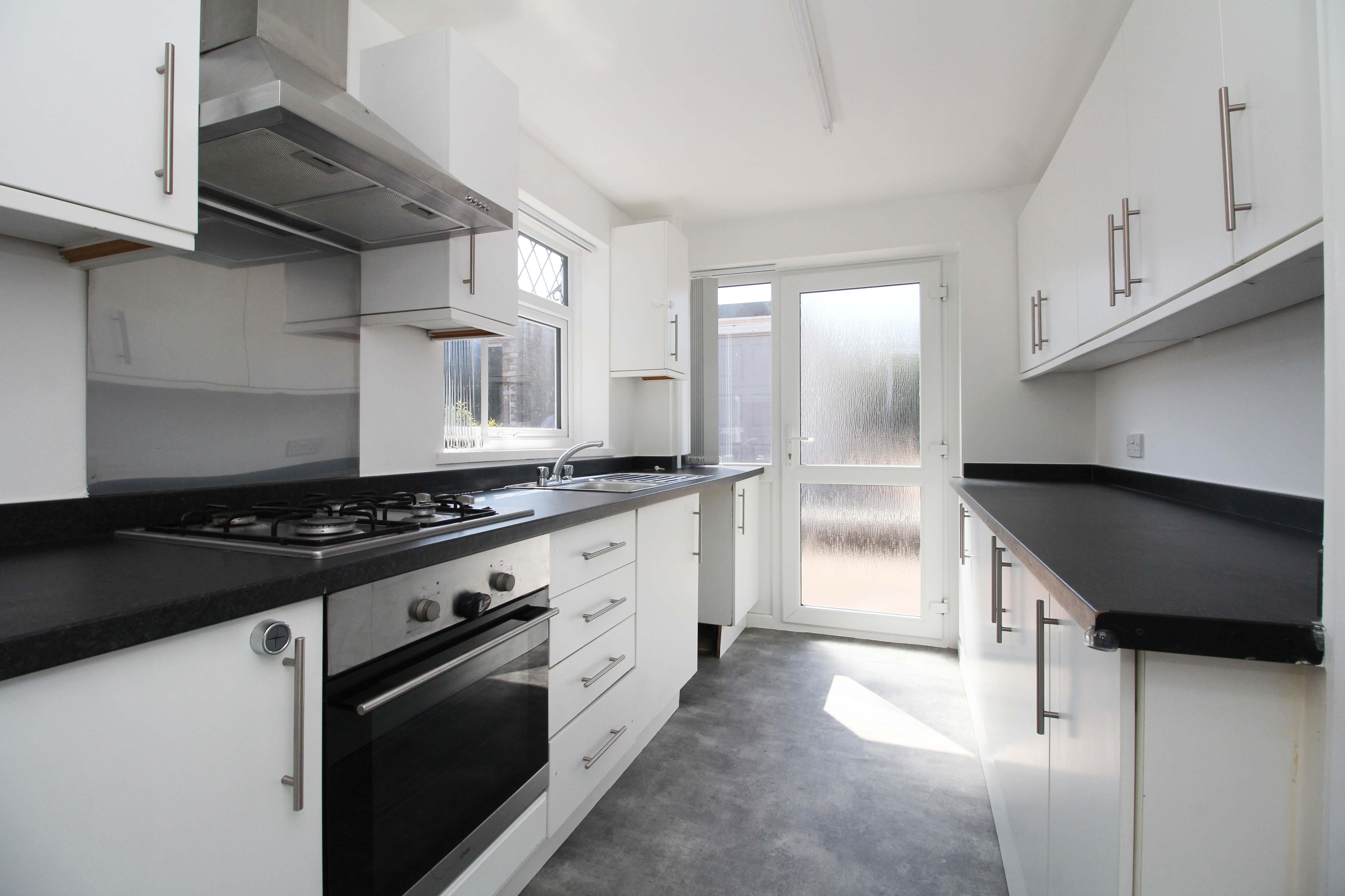 Chalvington Close, Beddau CF38 2RR  Interior