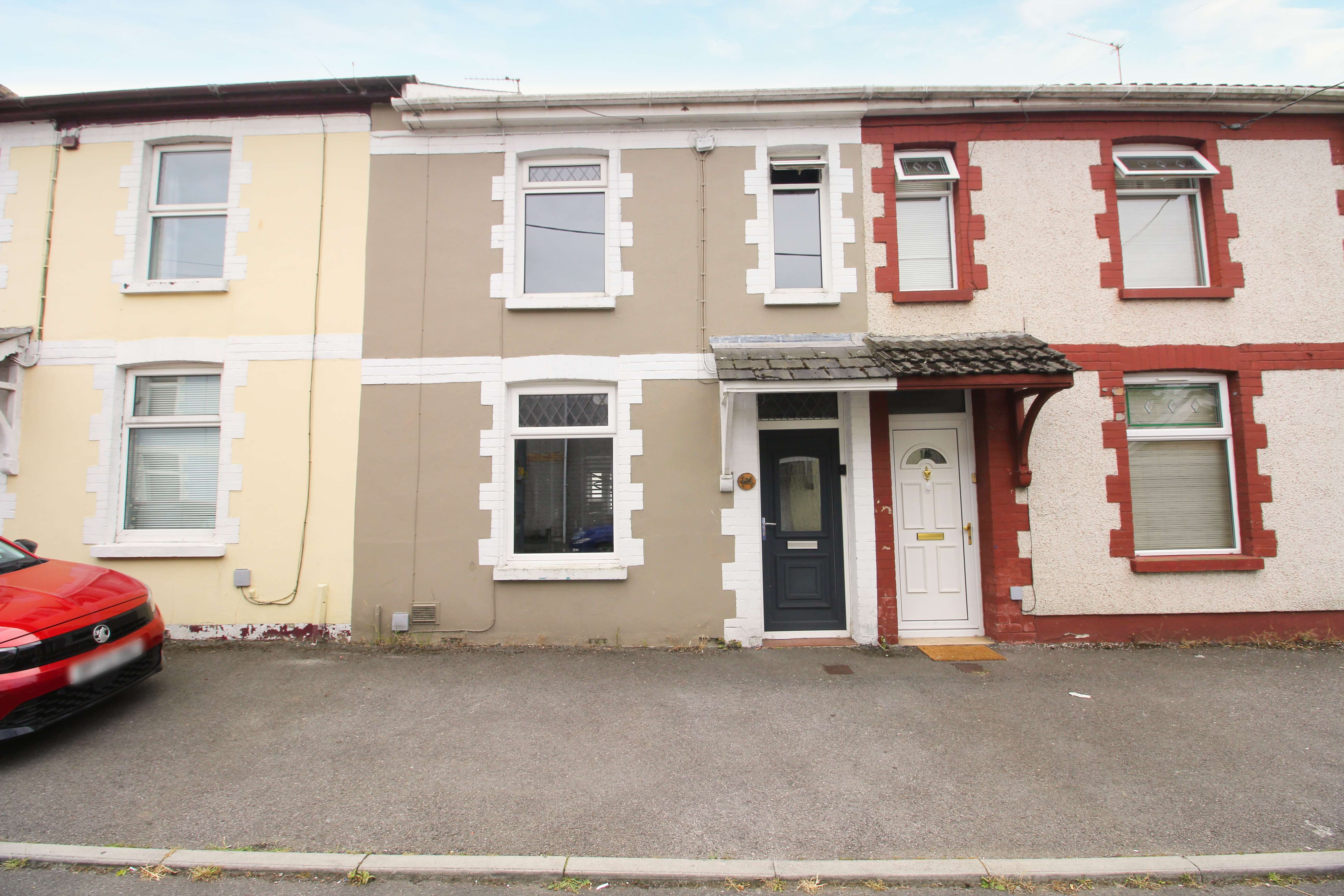 Stuart Street, Pontyclun, CF72 9EF  Interior