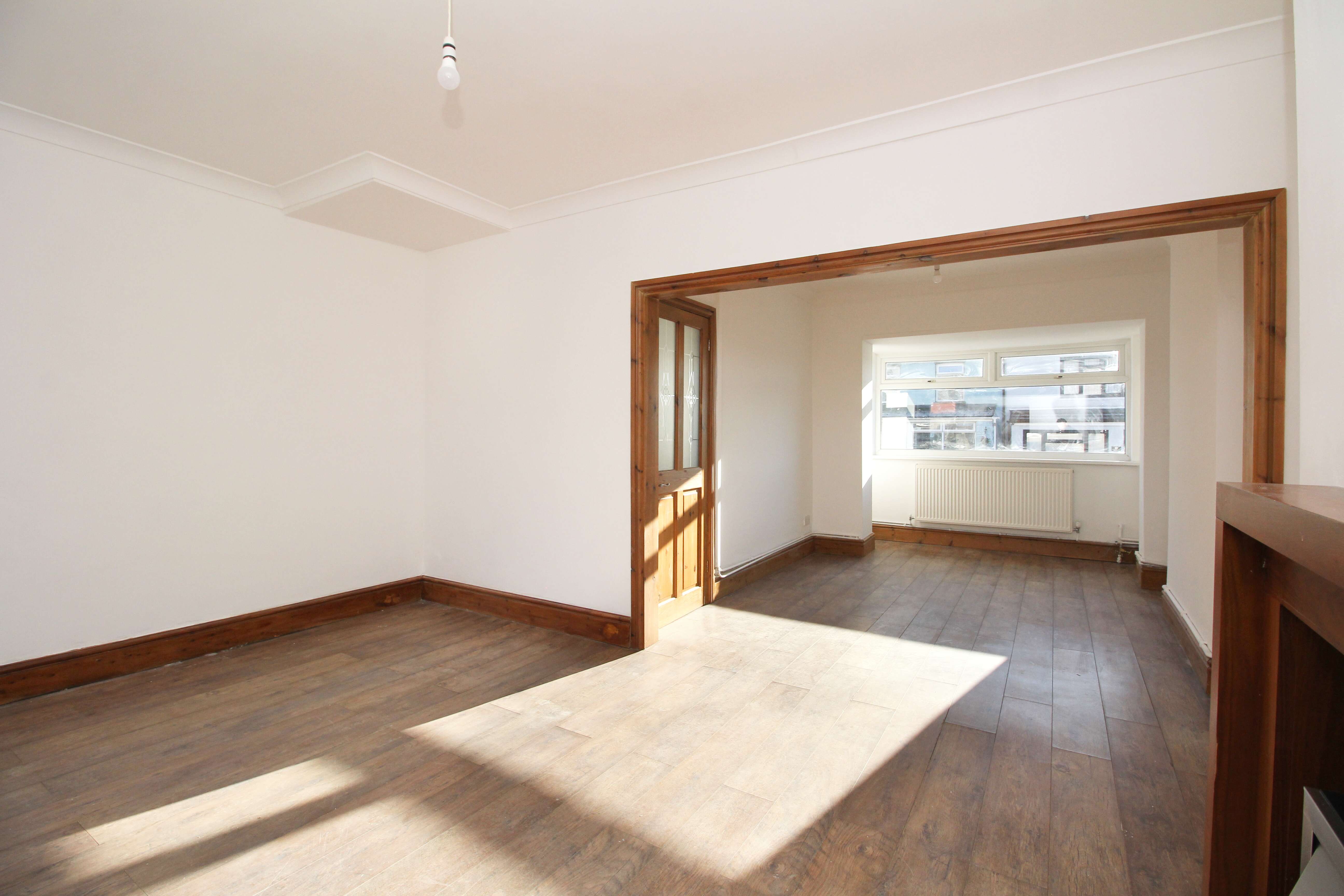 Beech Street, Gilfach Goch CF39 8UD  Interior