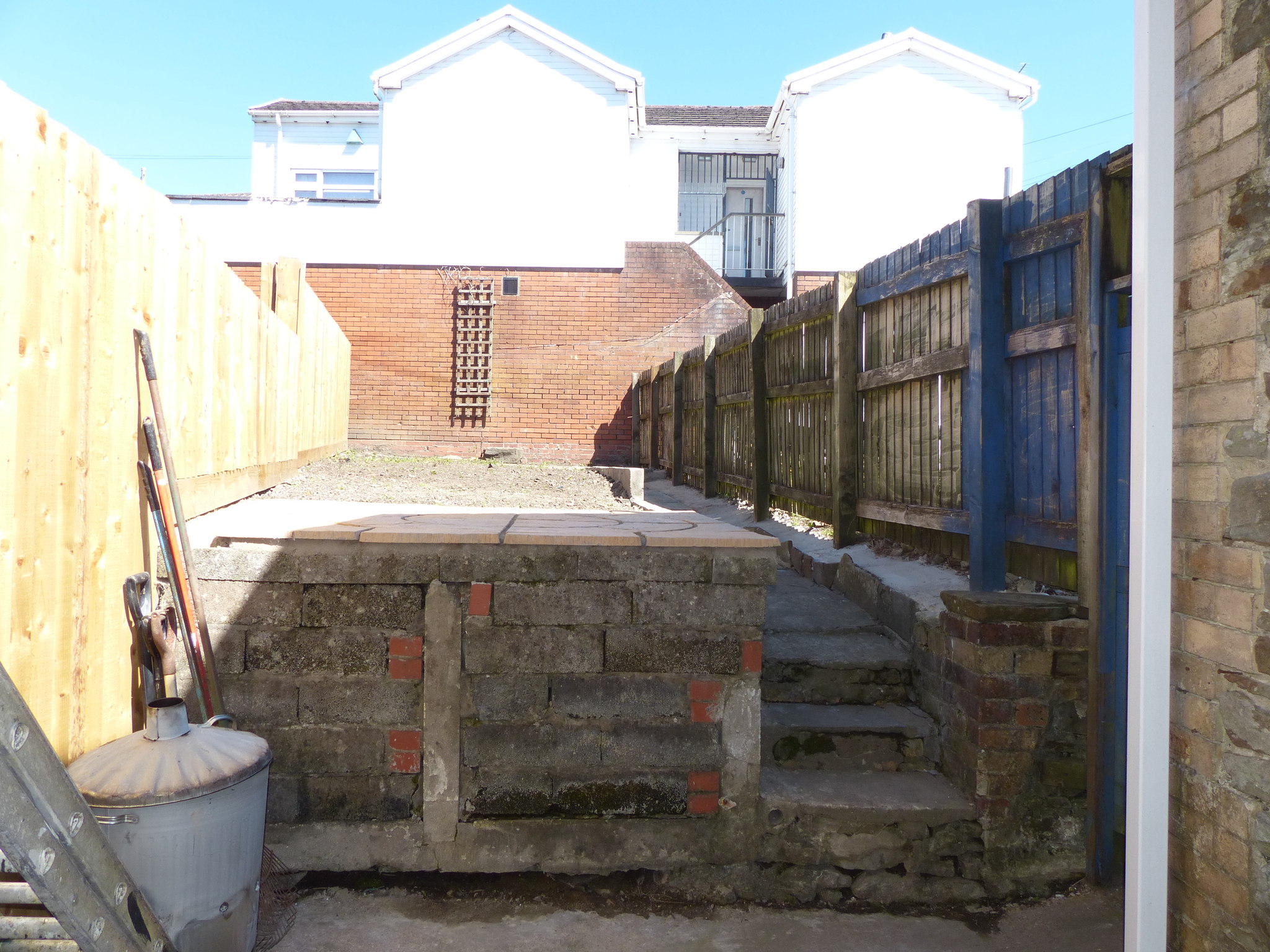 Dyffryn Terrace, Church Village, CF38 1RE  Interior