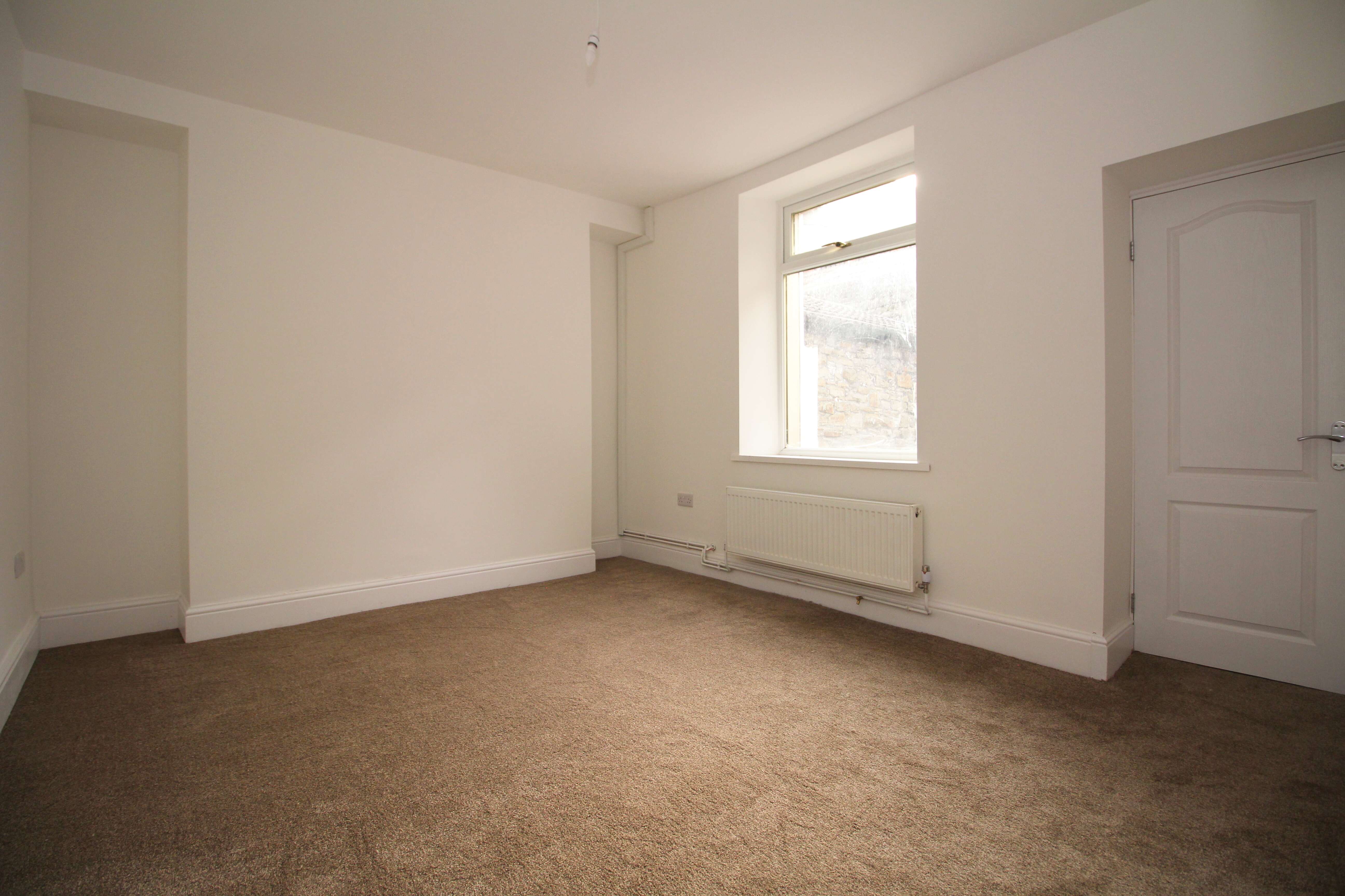 Kenry Street, Tonypandy, CF40 1DD  Interior