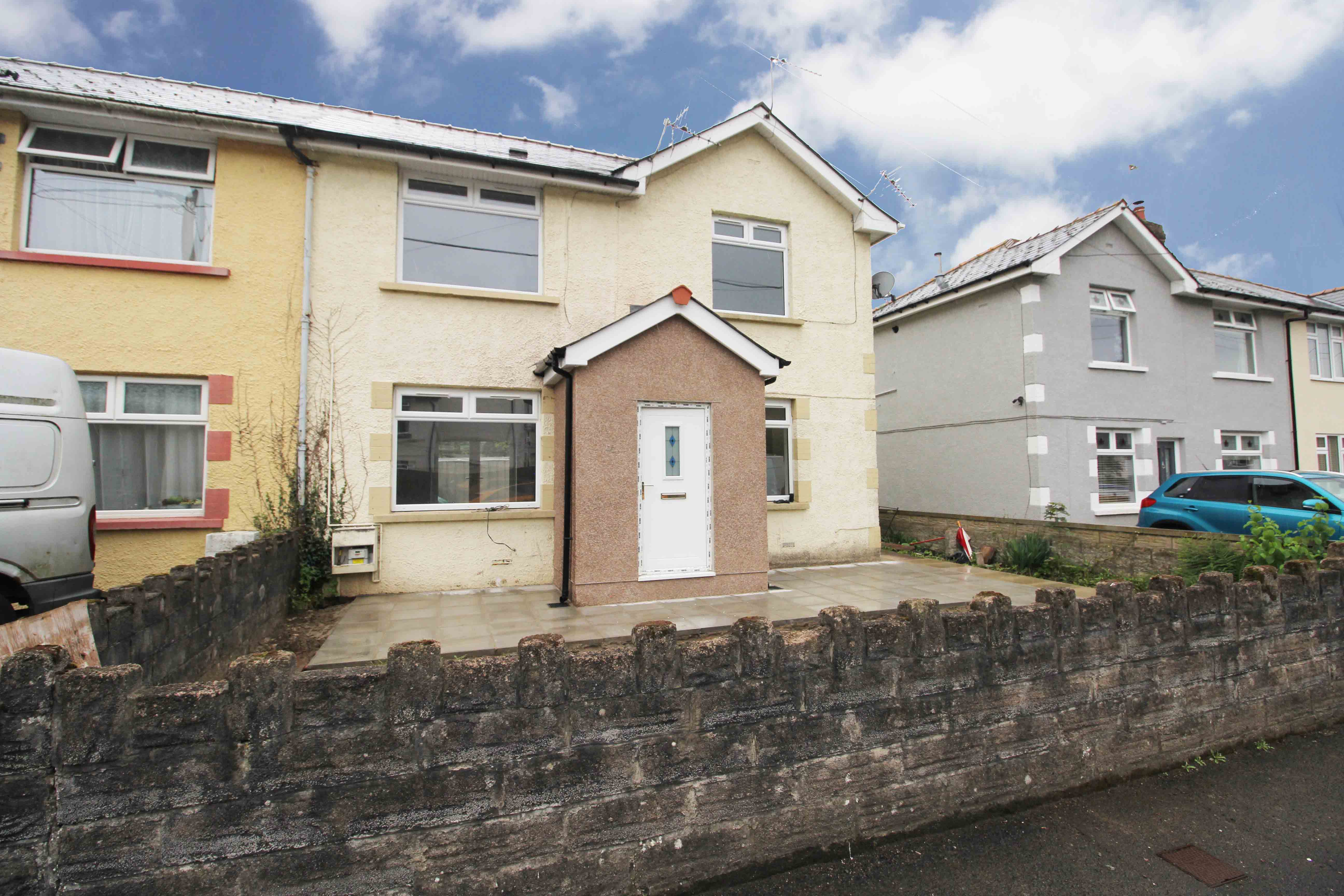 Ynysmaerdy Terrace, Pontyclun CF72 8LG  Interior