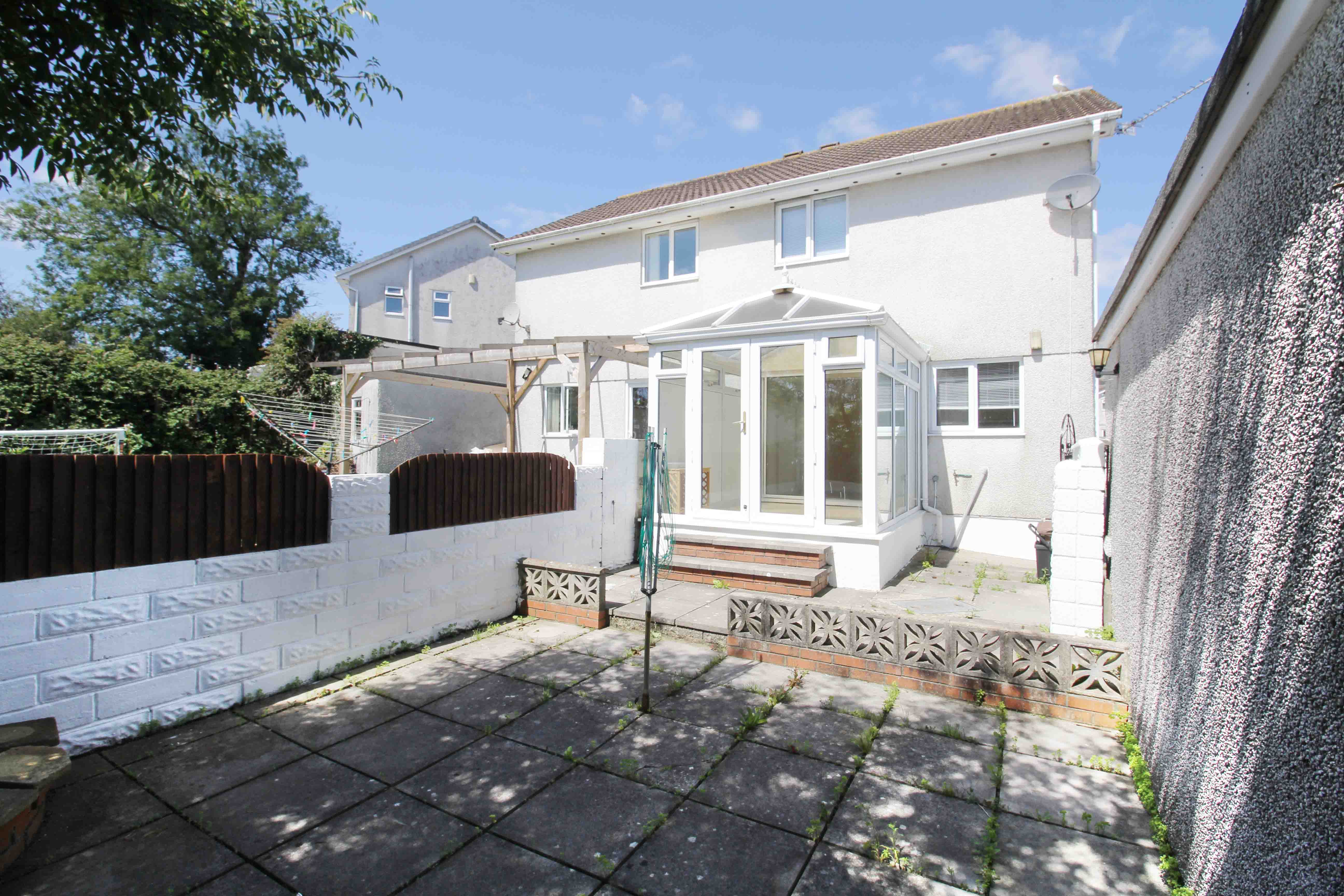 Ty Gwyn Drive, Brackla, CF31 2QG  Interior