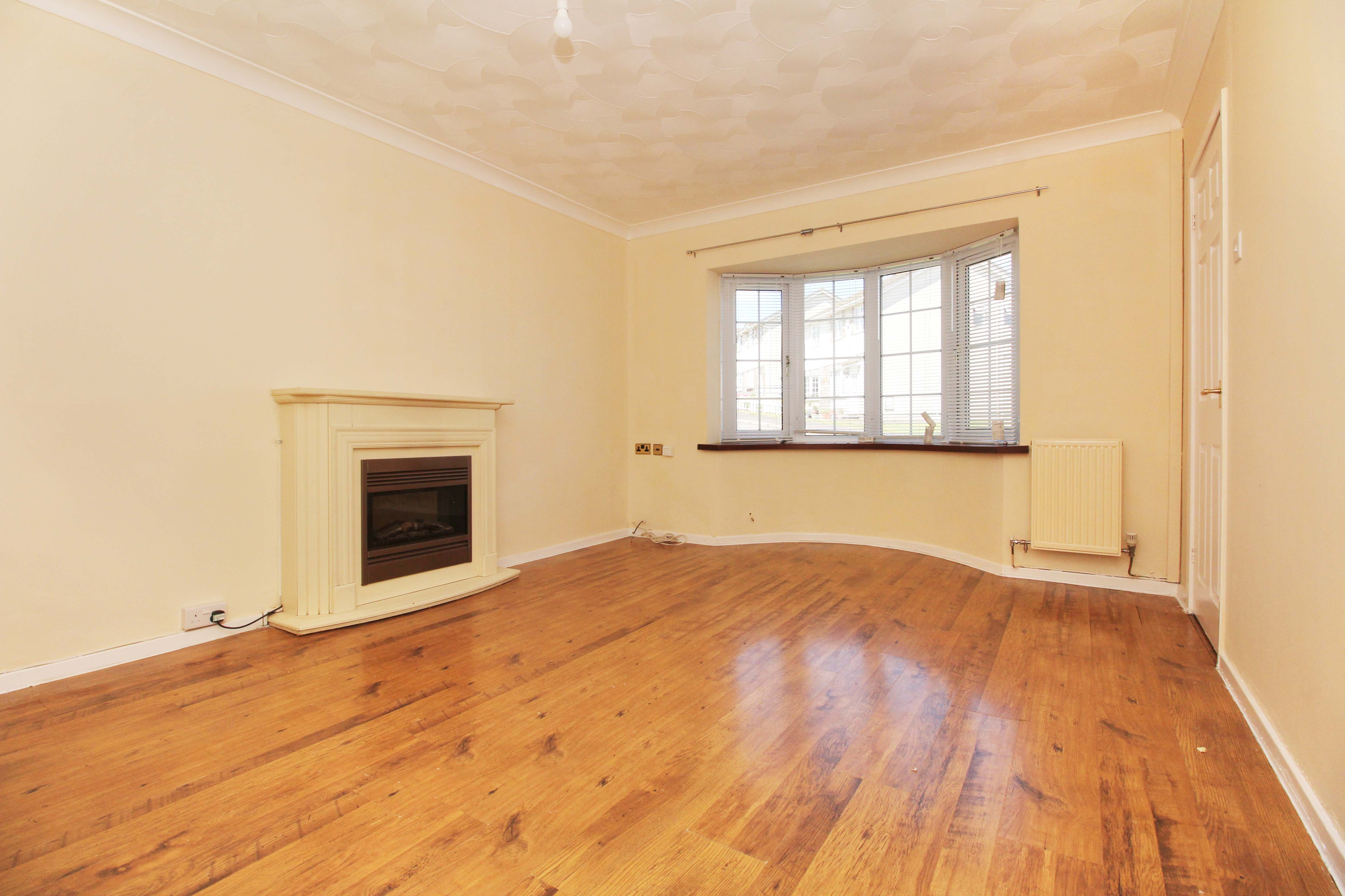 Ty Gwyn Drive, Brackla, CF31 2QG  Interior