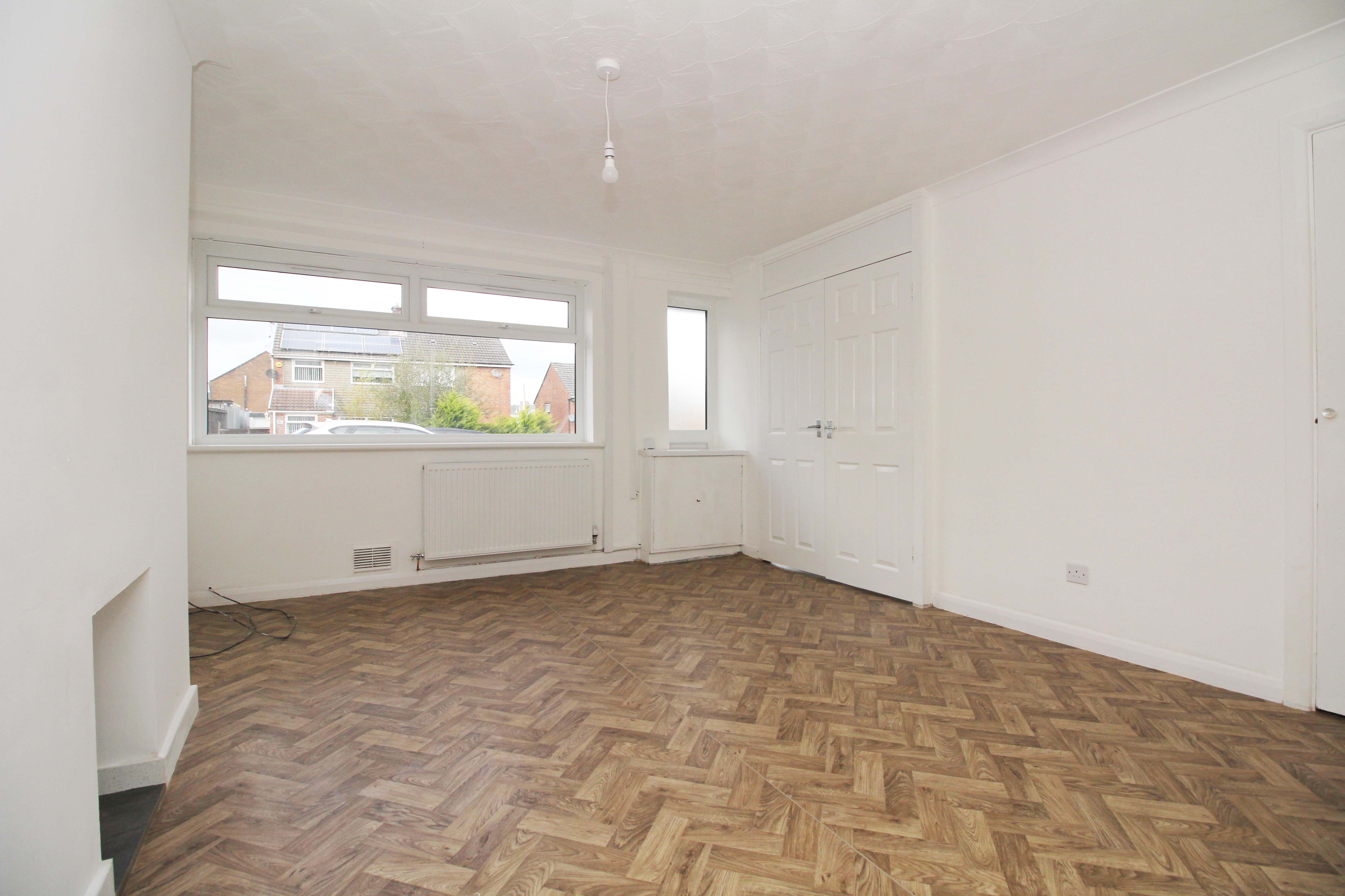 Woodland Road, Beddau, CF38 2SE  Interior