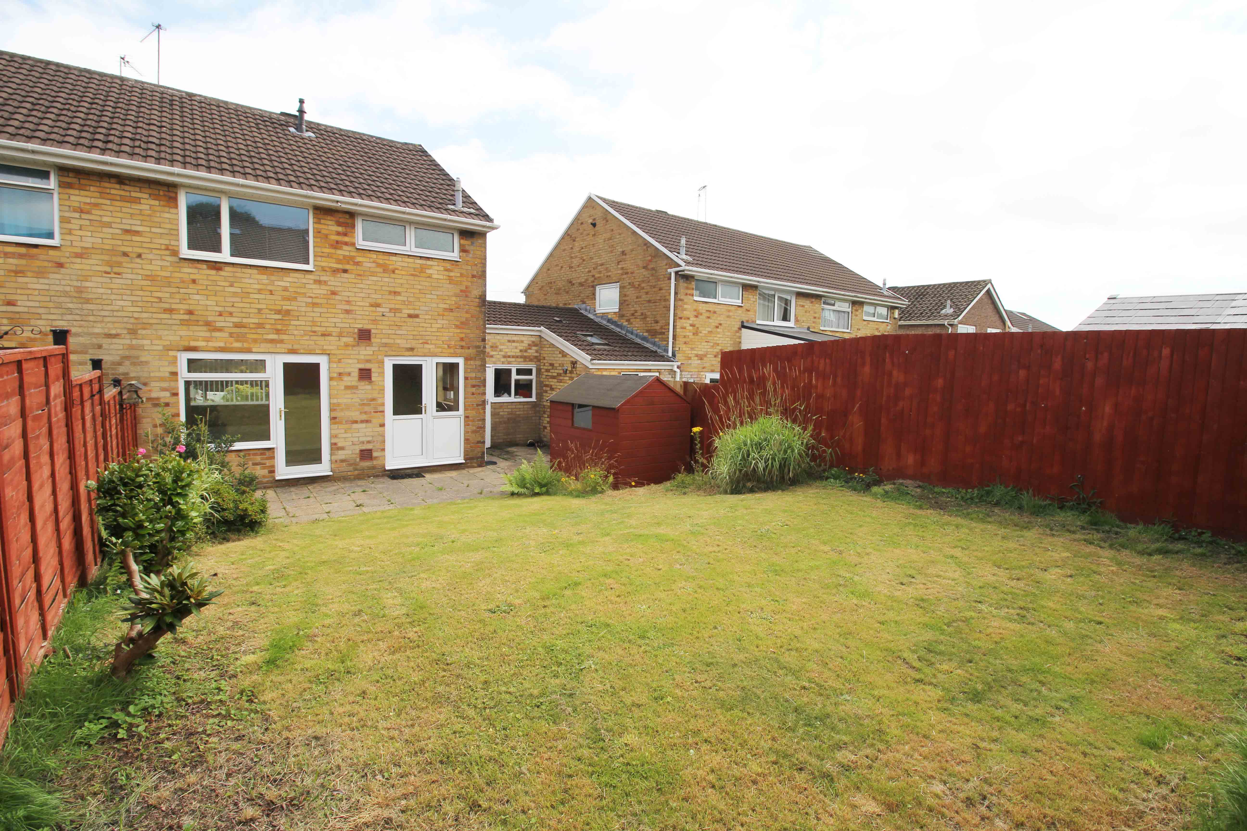 Milford Close Tonteg CF381HG  Interior