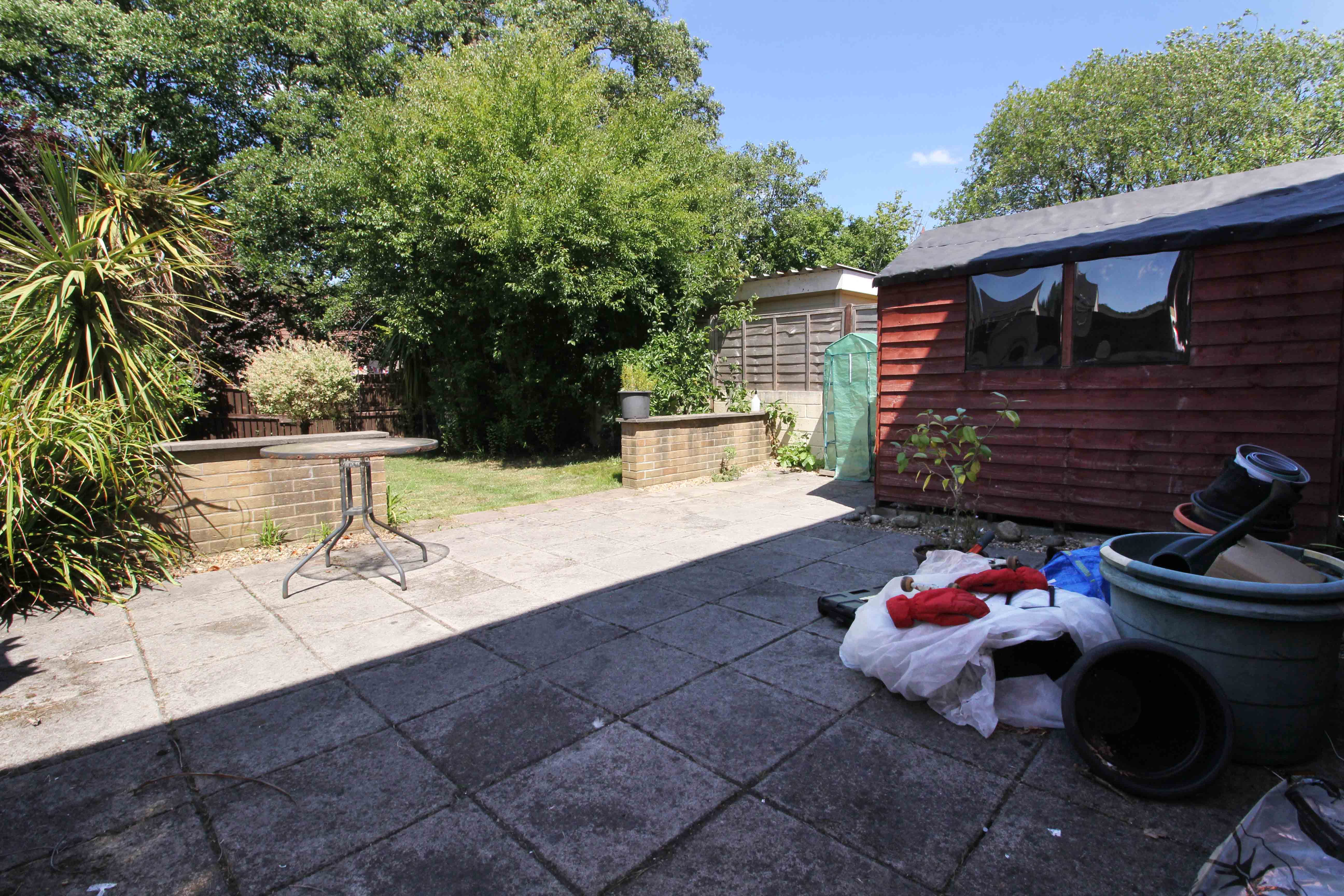 Llwyn Onn, Tyla Garw CF72 9ET  Interior