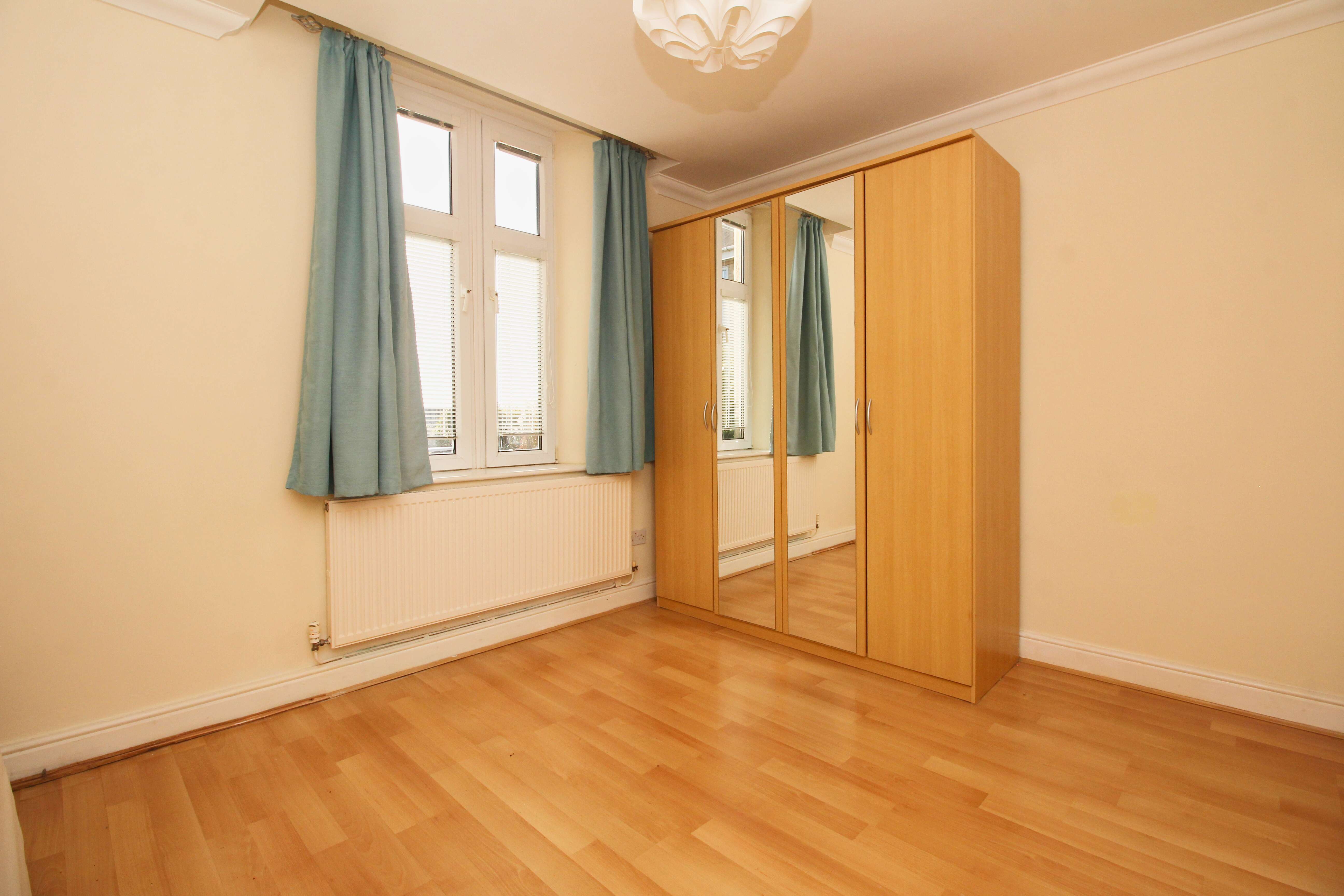 Y Graig, Ogmore By Sea, CF32 0QN  Interior