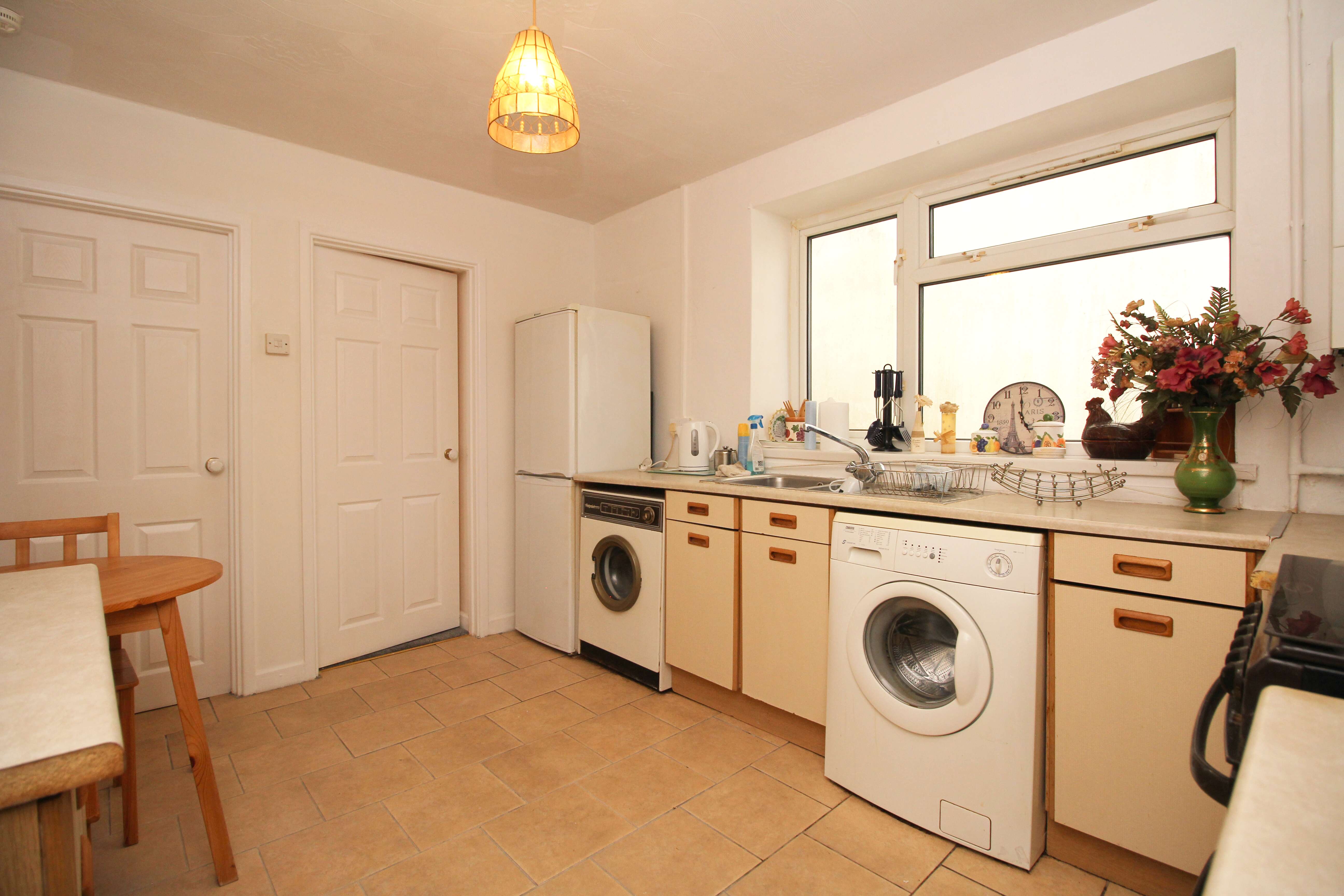 Dorothy Street, Gelli CF41 7UB  Interior