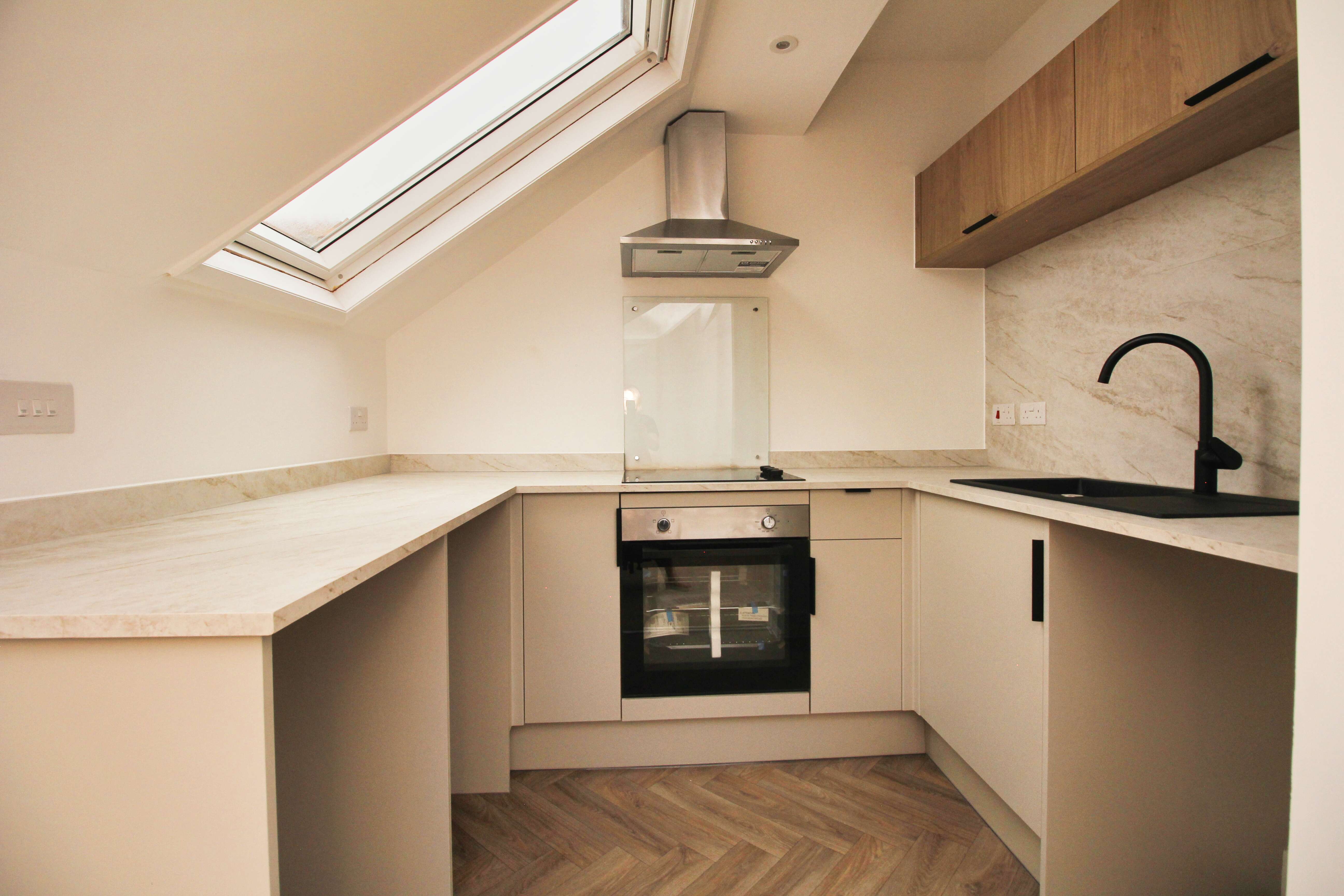 Picton Avenue, Porthcawl CF36 3AJ  Interior