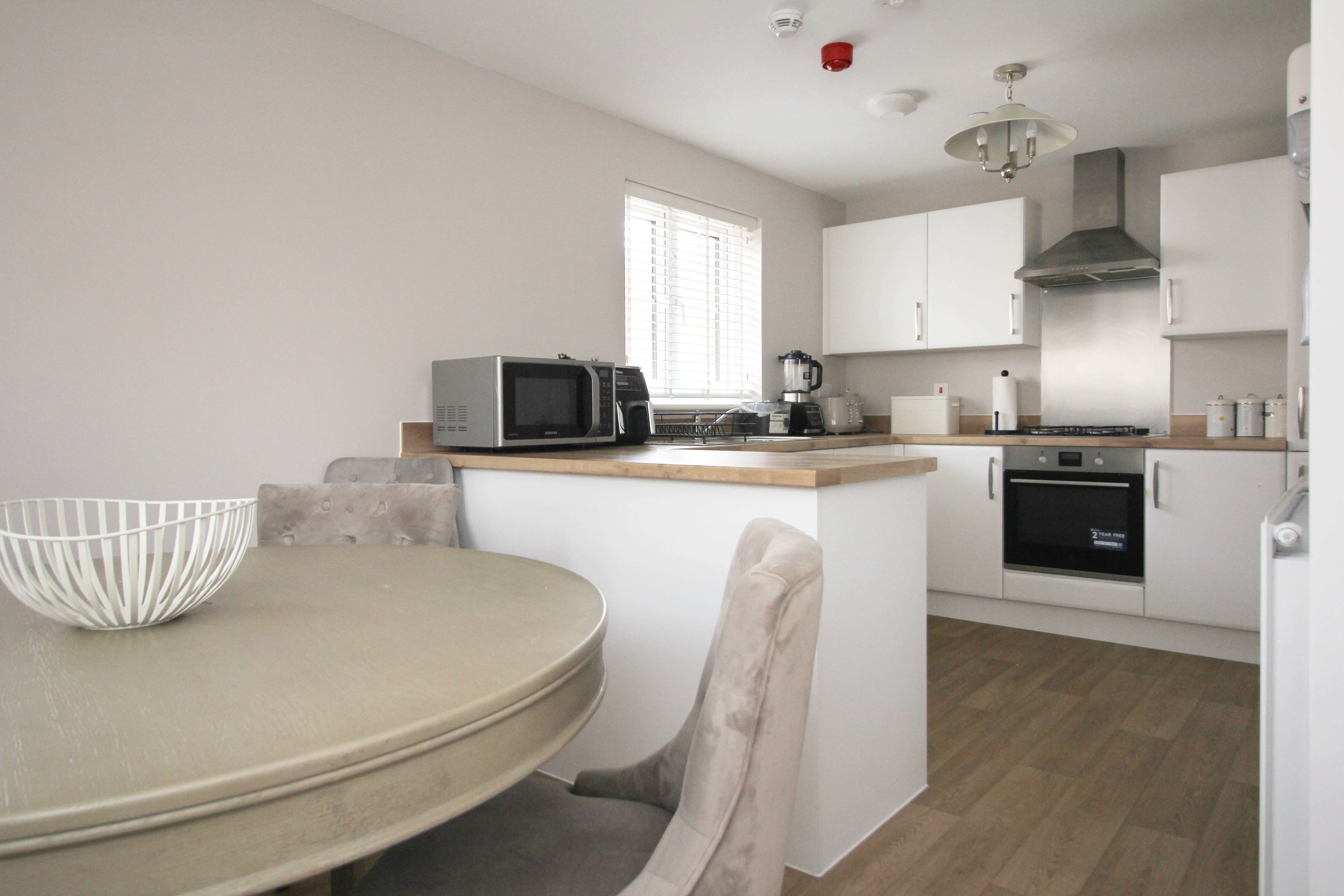 Clos Y Wennol, Llanilid, Pontyclun, CF72 4AT  Interior