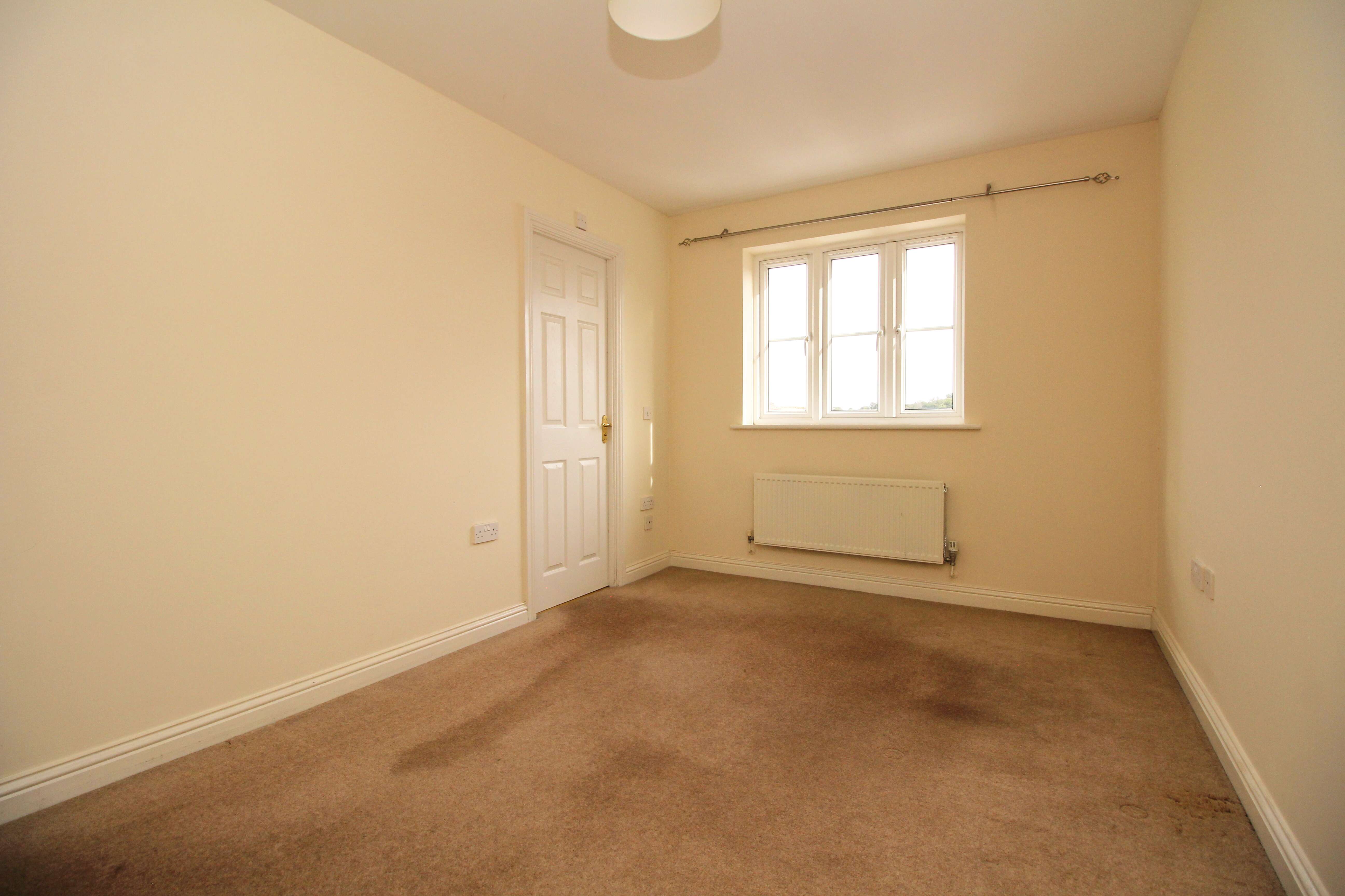 Beech Wood Drive, Tonyrefail, CF39 8JL  Interior