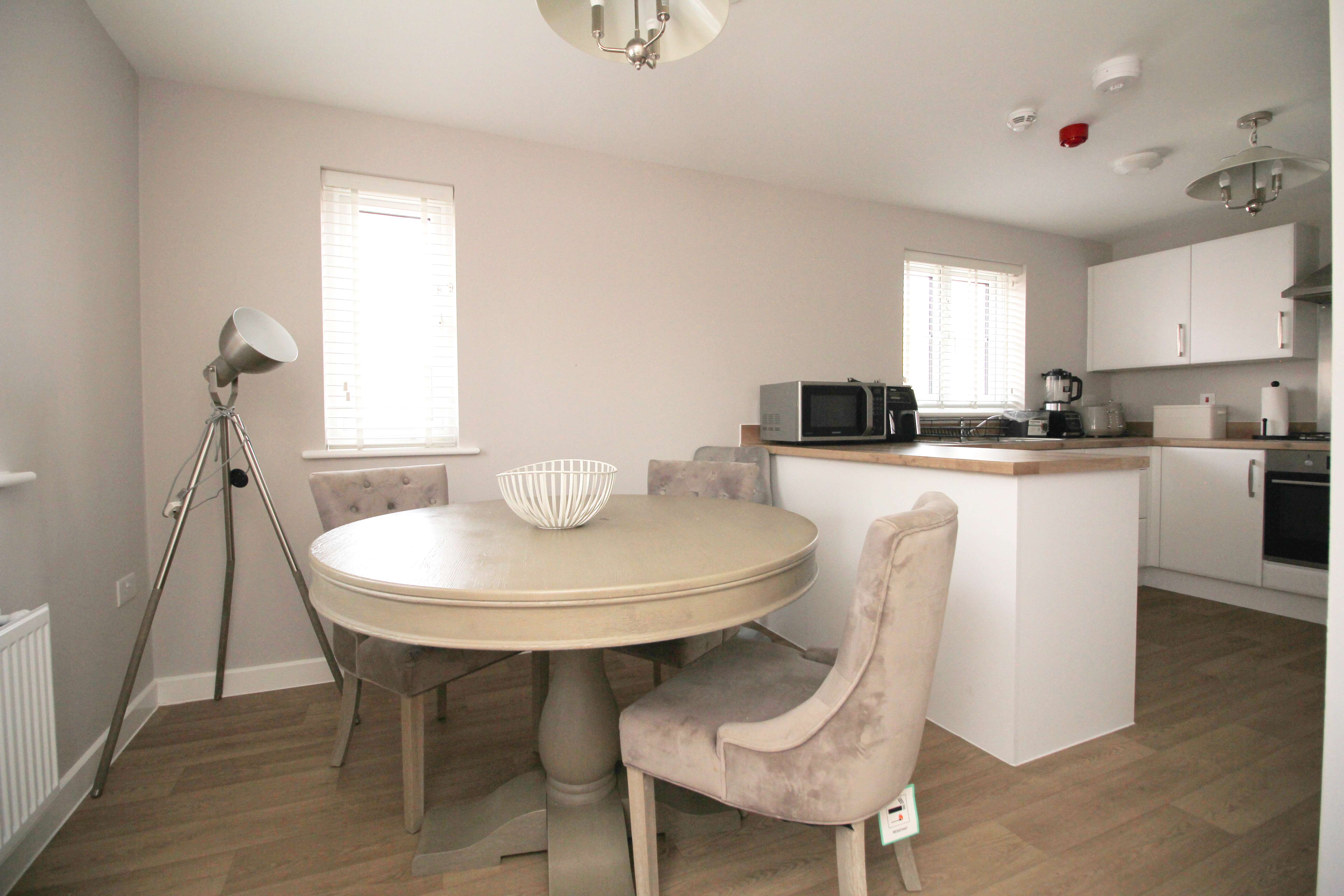 Clos Y Wennol, Llanilid, Pontyclun, CF72 4AT  Interior