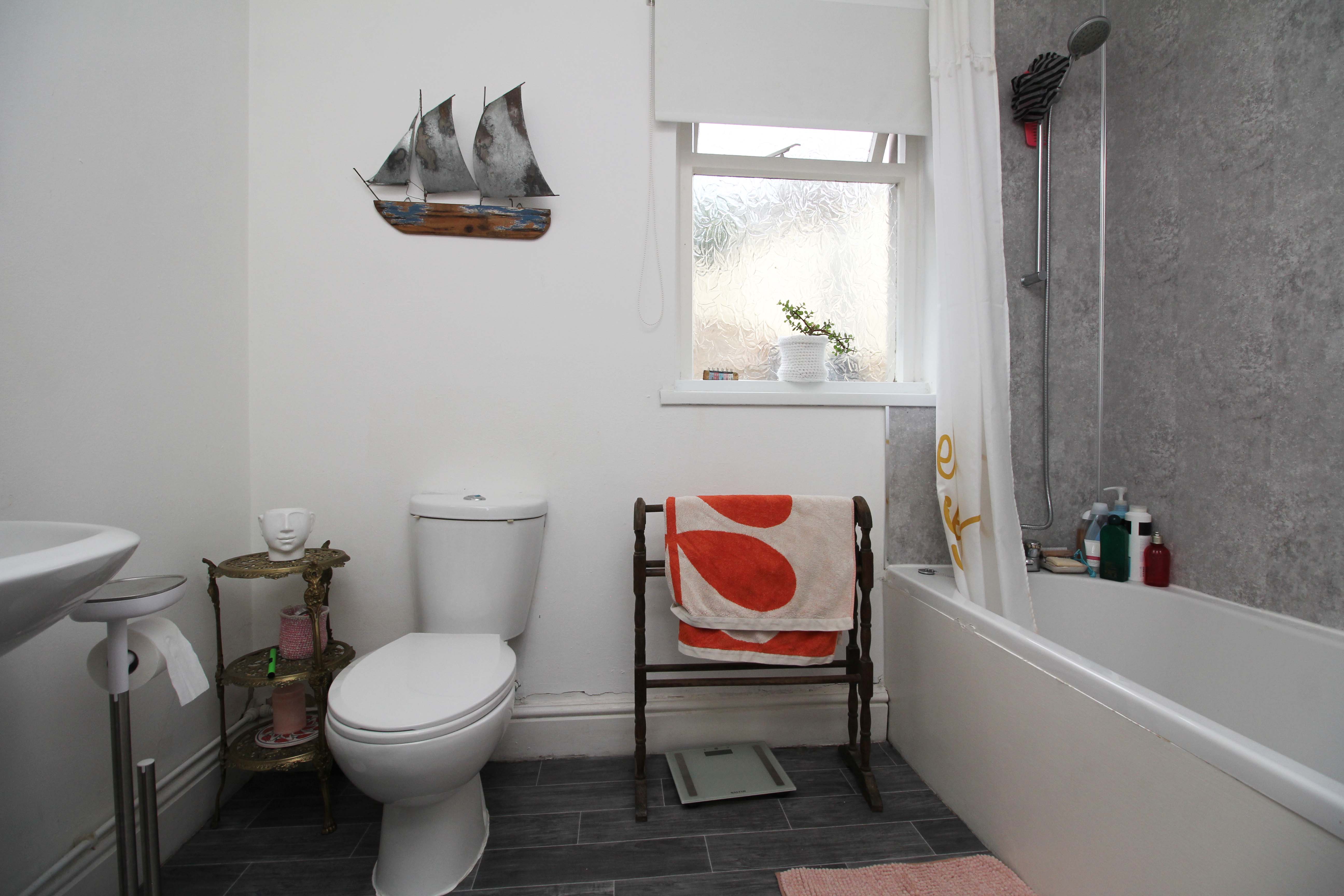 Windsor Road, Barry CF62 7AW  Interior