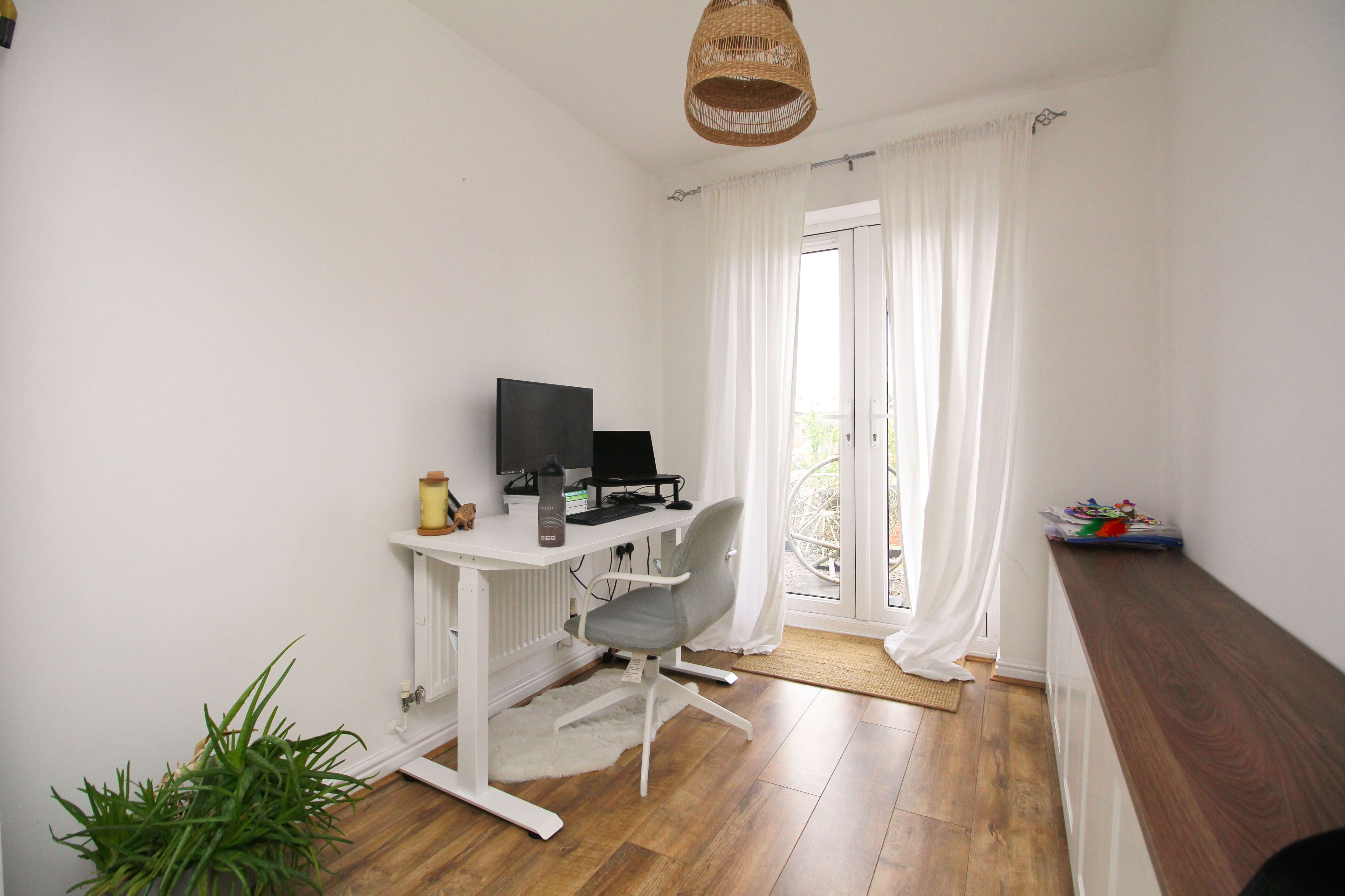 Ffordd Y Dolau, Llanharan CF72 9FT  Interior