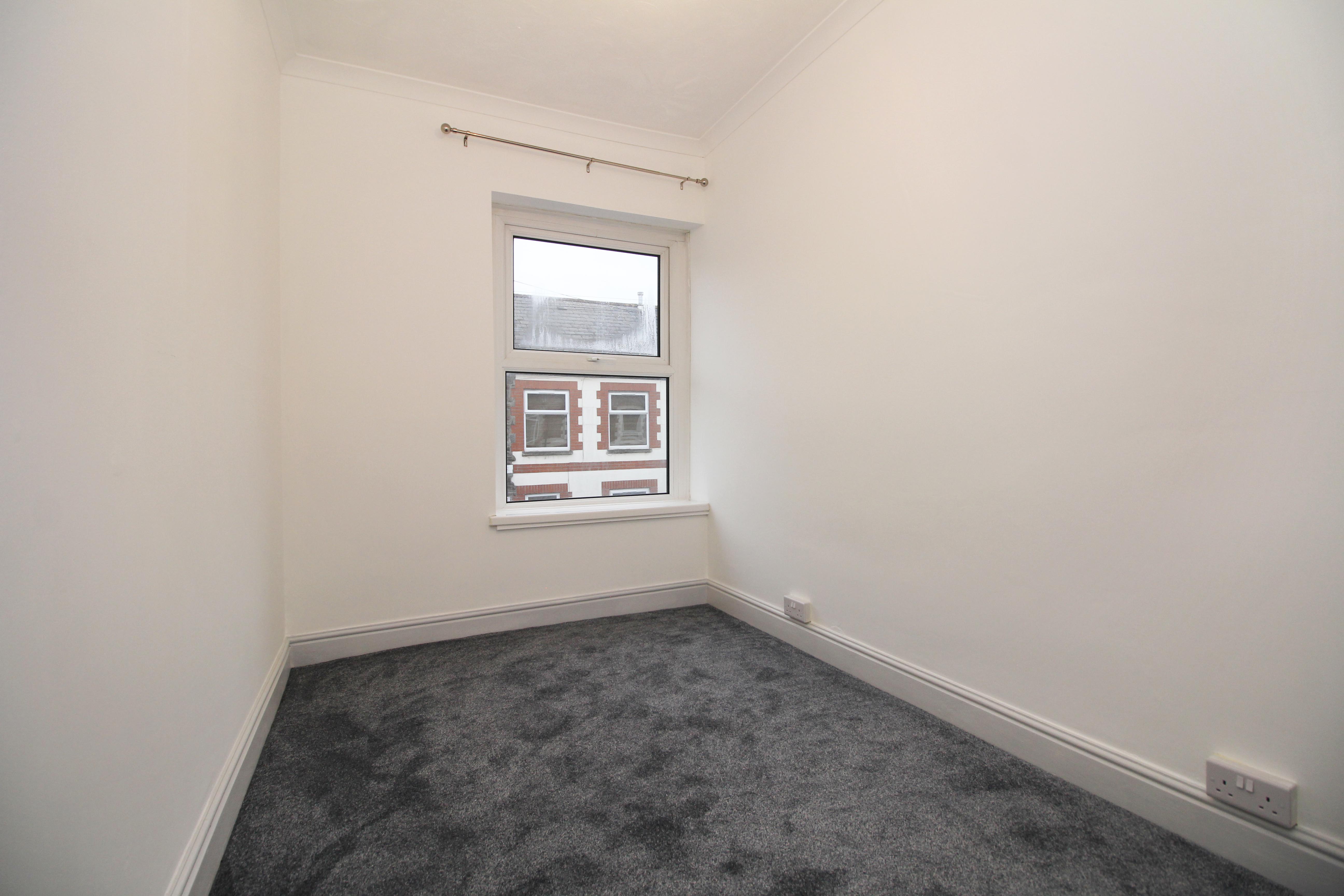 Pearl Street, Adamsdown, CF24 1PJ  Interior