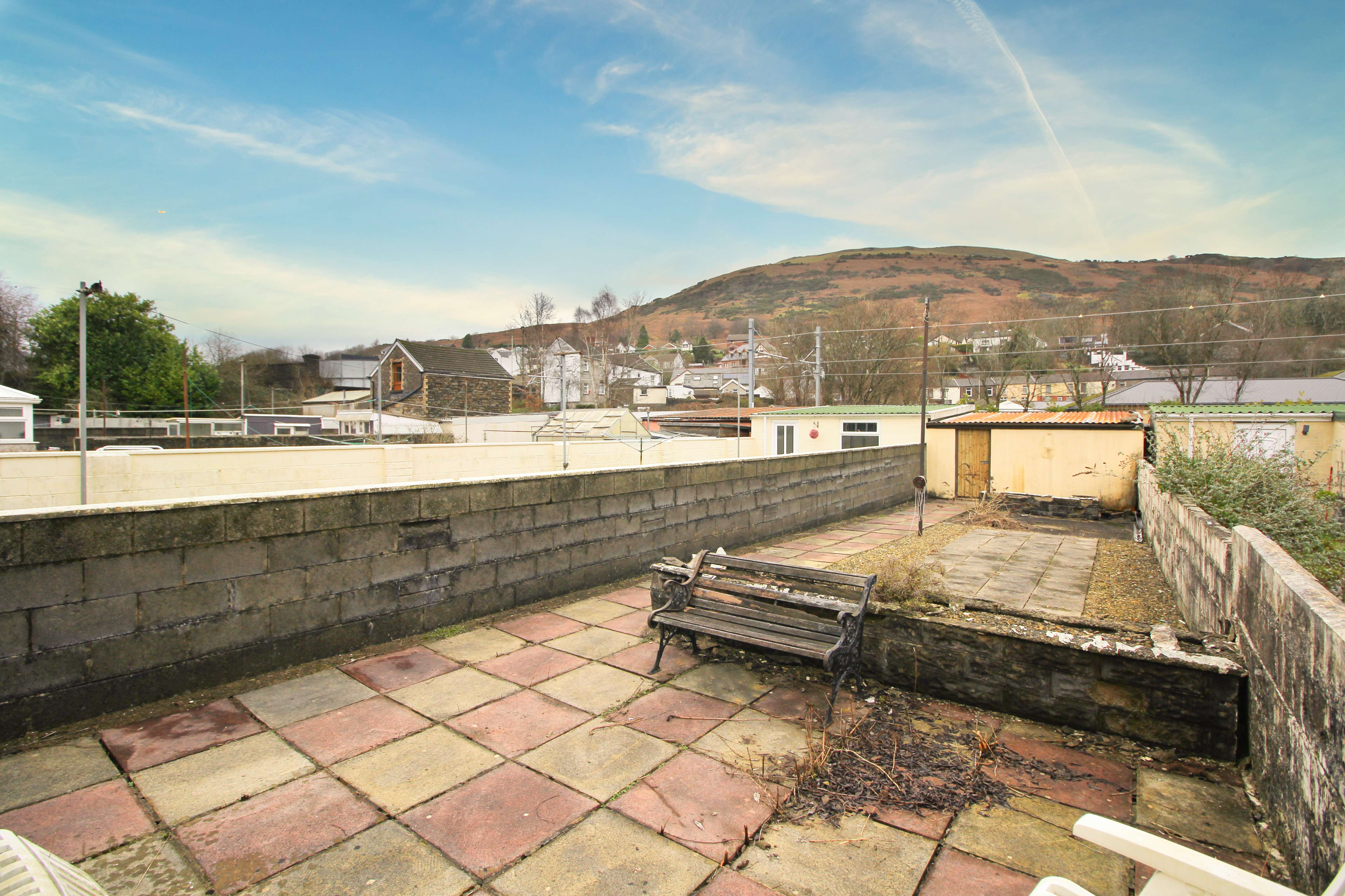 Dorothy Street, Gelli CF41 7UB  Interior