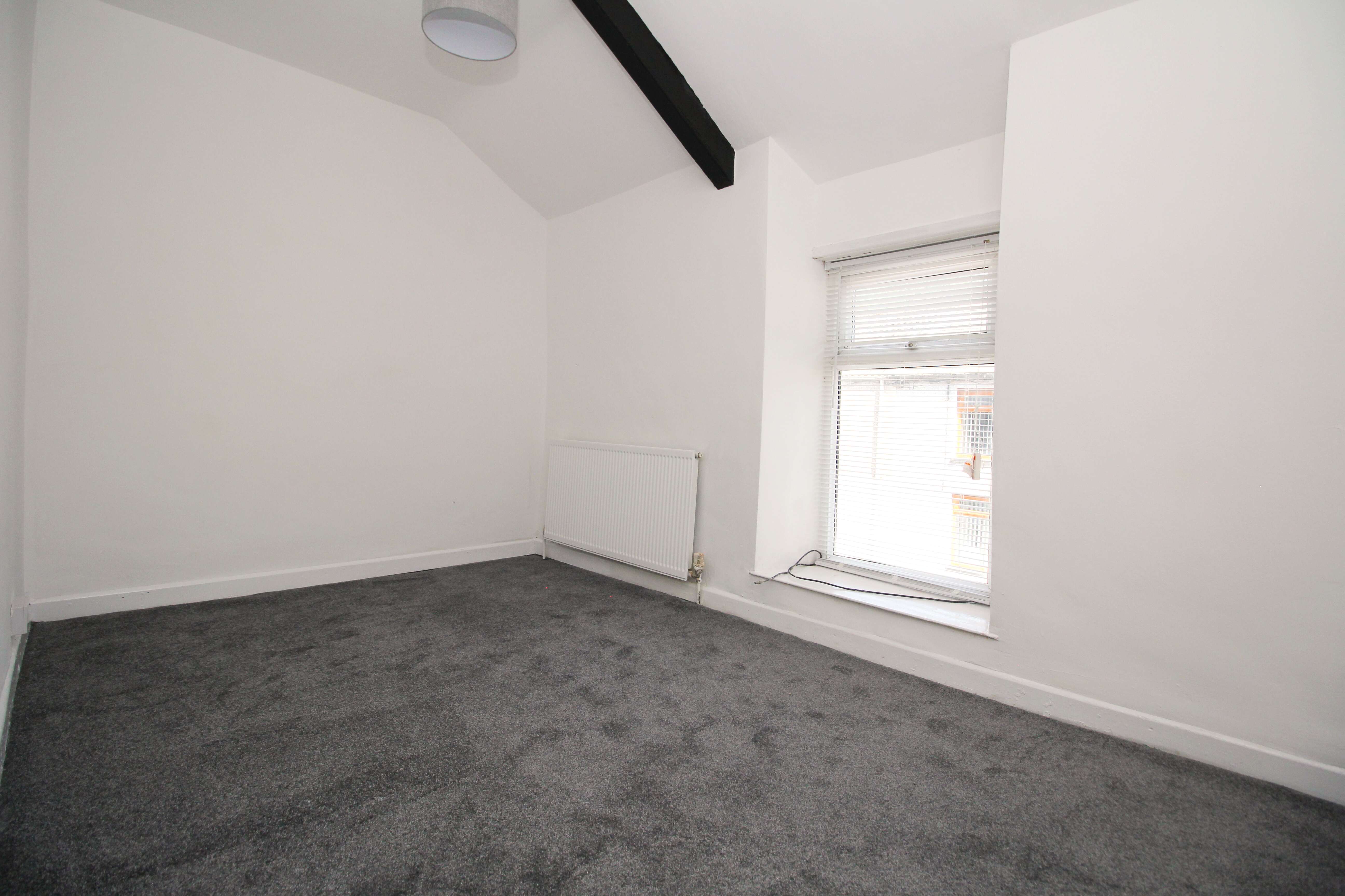 Victoria Street, Treherbert CF42 5LL  Interior