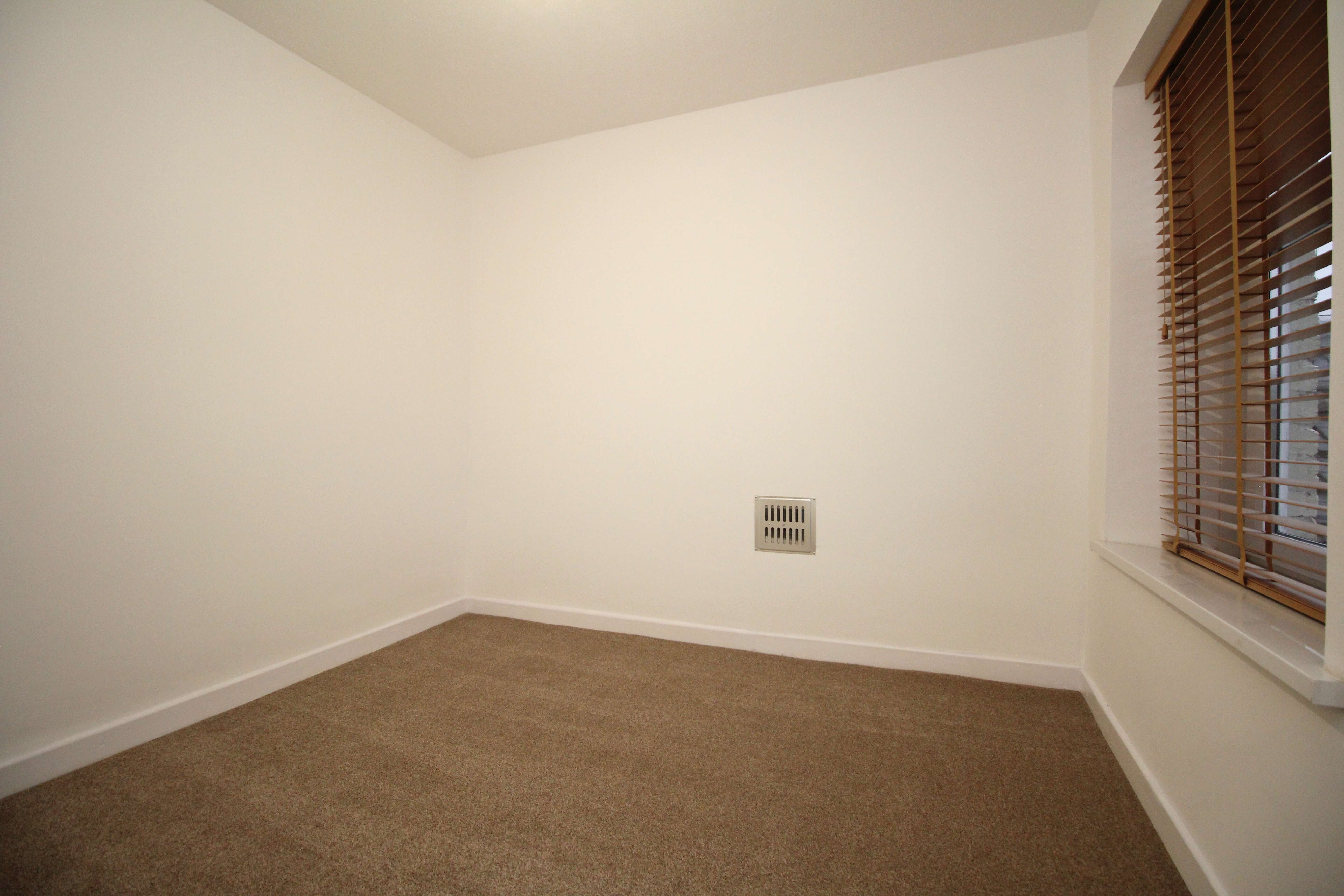 Abercerdin Road Gilfach Goch CF39 8RP  Interior