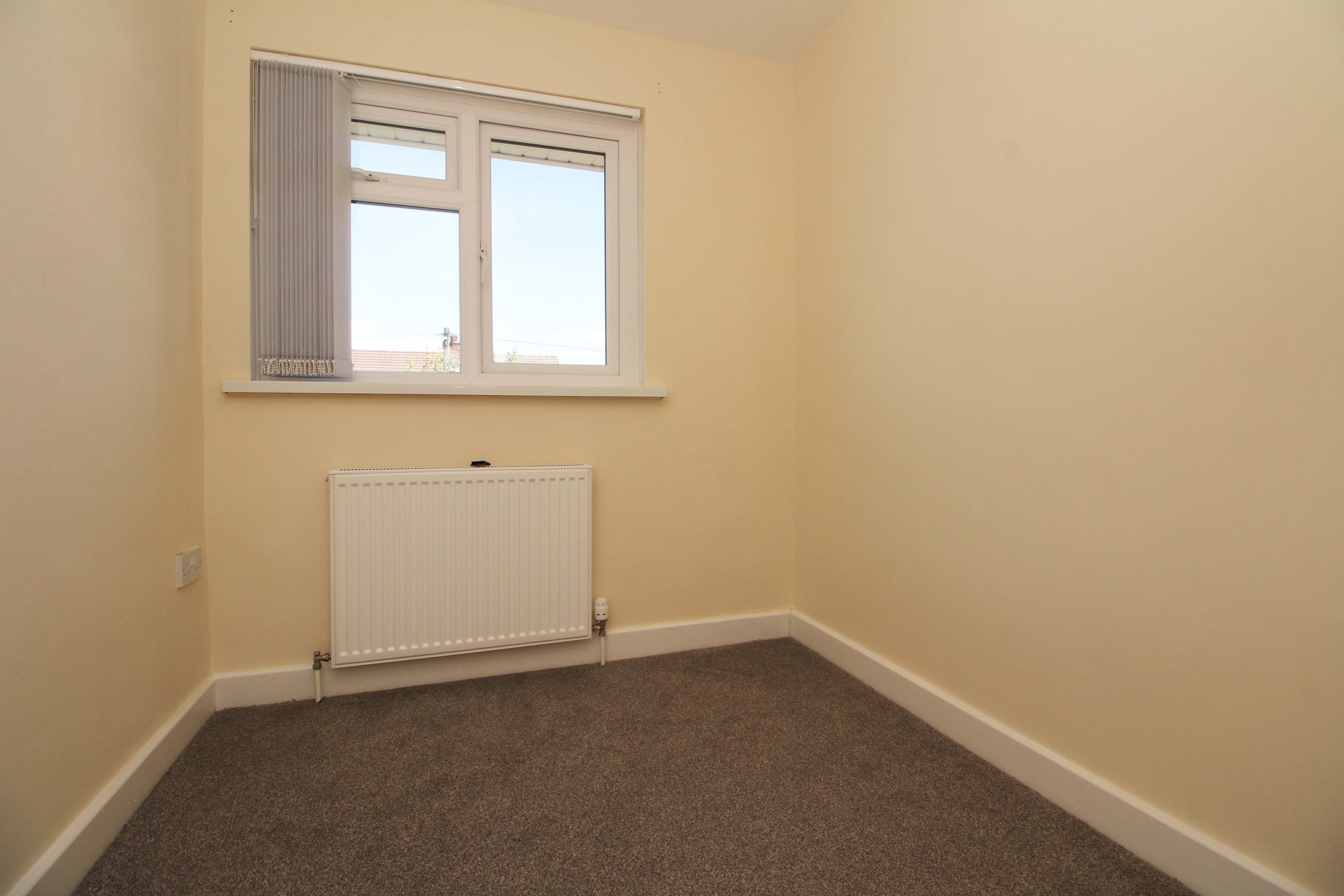 Chalvington Close, Beddau CF38 2RR  Interior