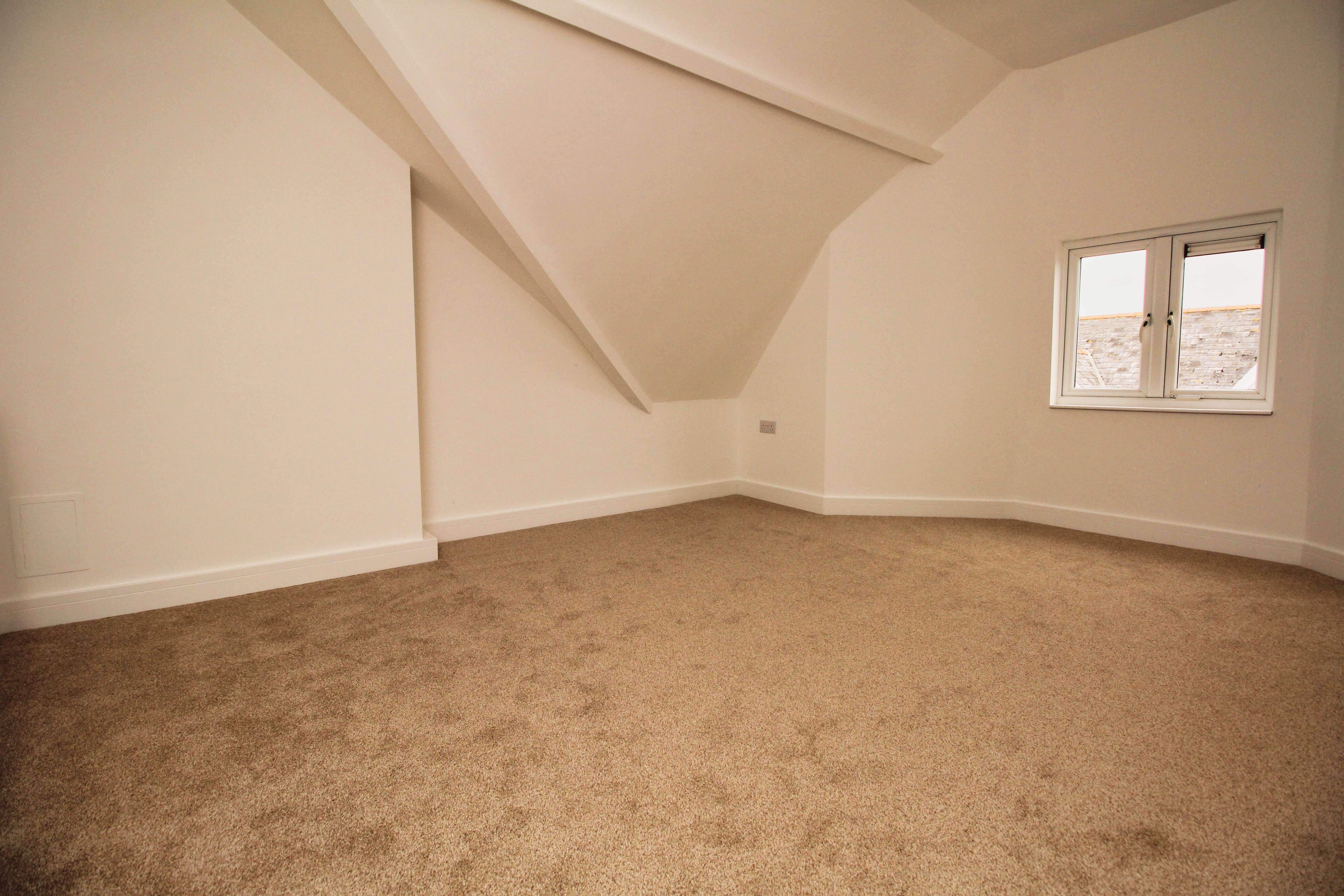 Picton Avenue, Porthcawl CF36 3AJ  Interior