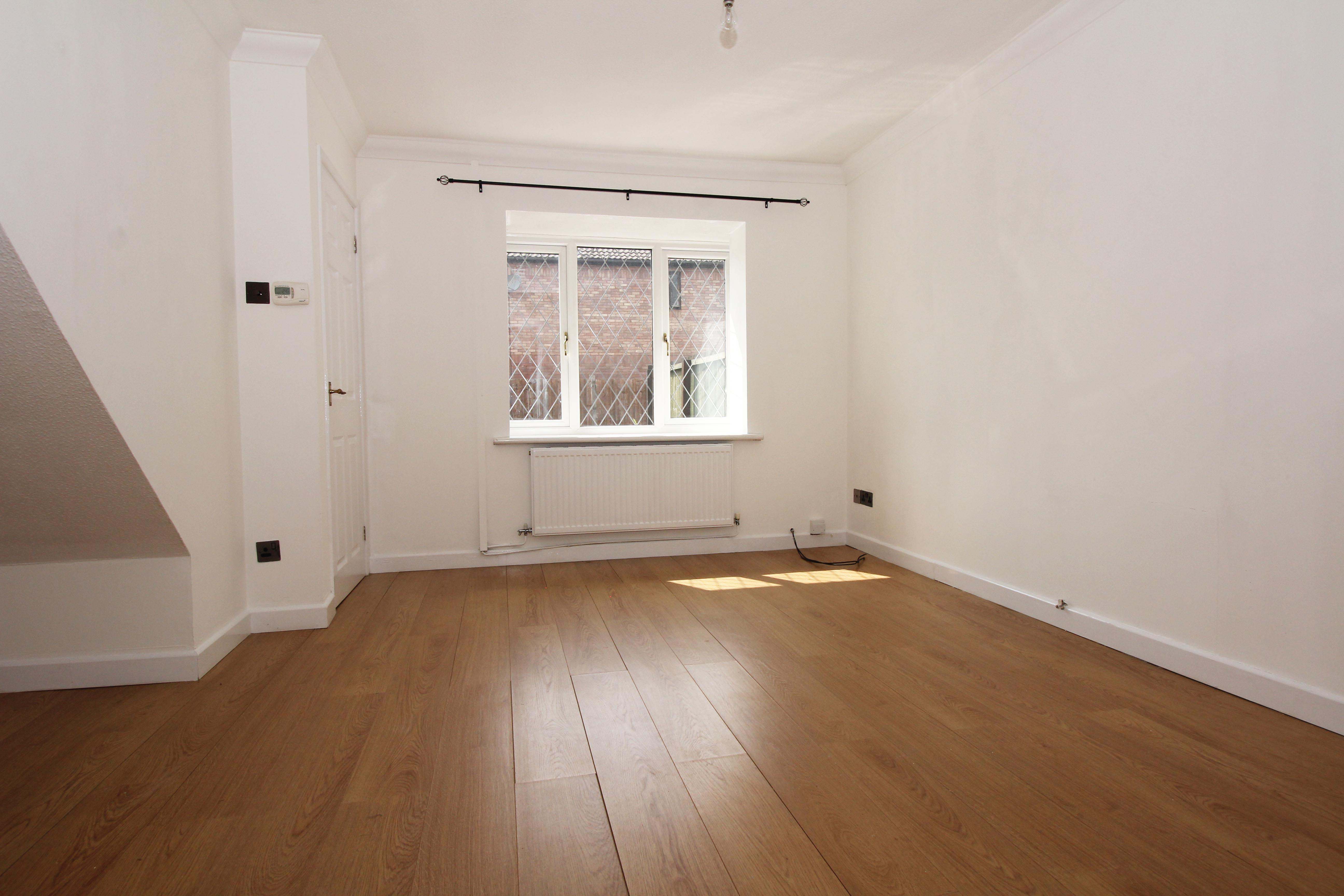 Silverton Drive, Pontyclun, CF72 8HF  Interior
