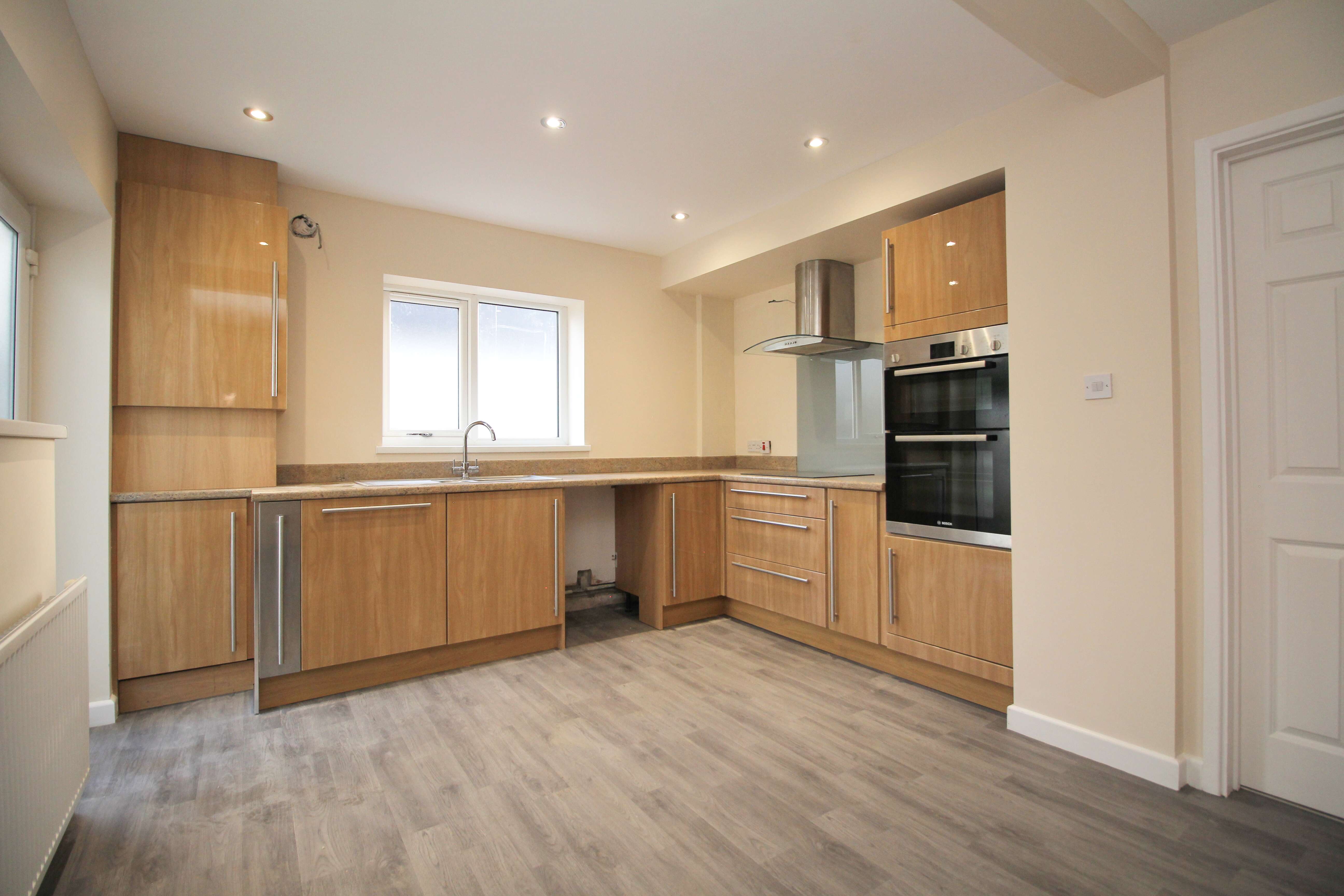 Queens Drive, Llantwit Fardre CF38 2NU  Interior