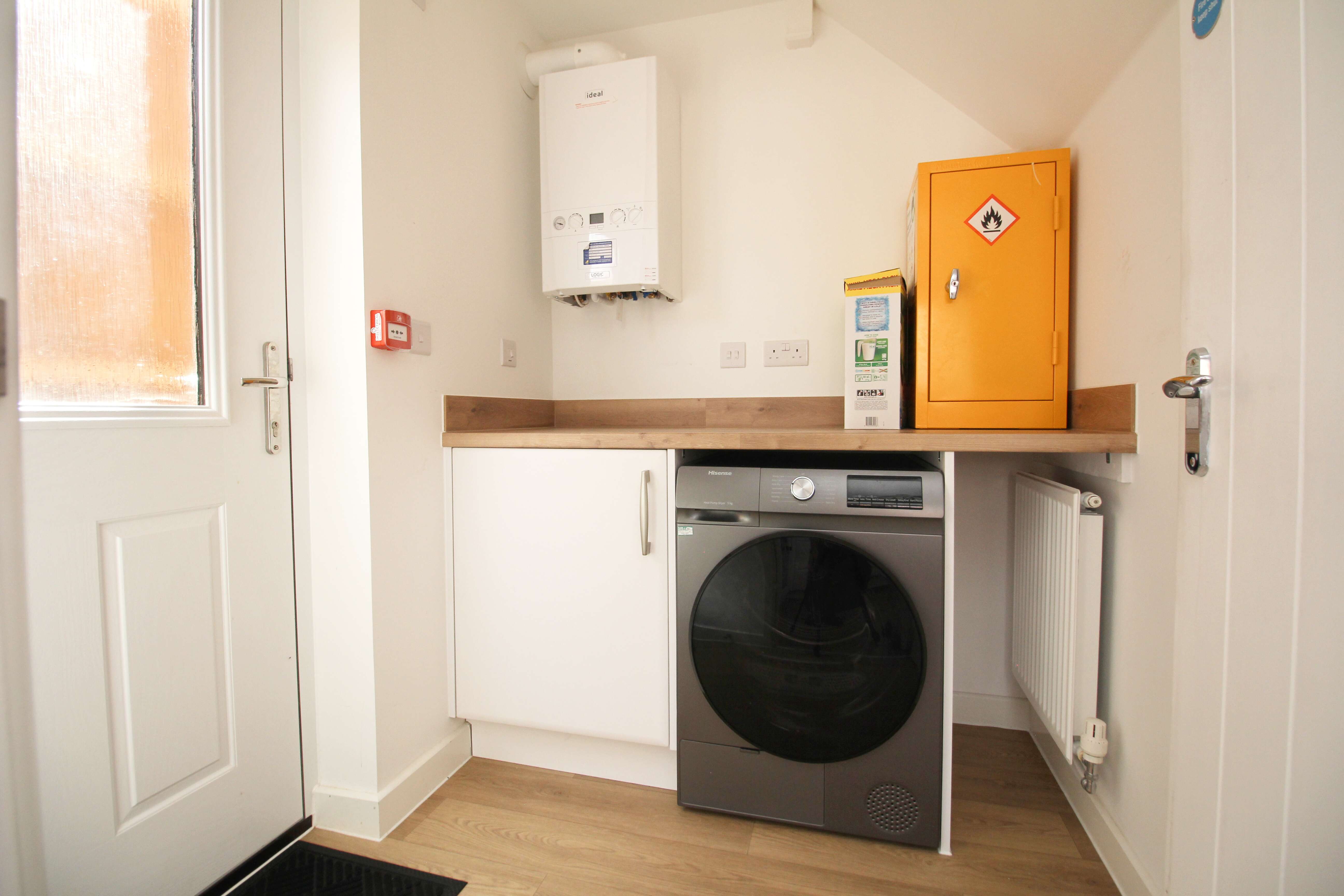 Clos Y Wennol, Llanilid, Pontyclun, CF72 4AT  Interior