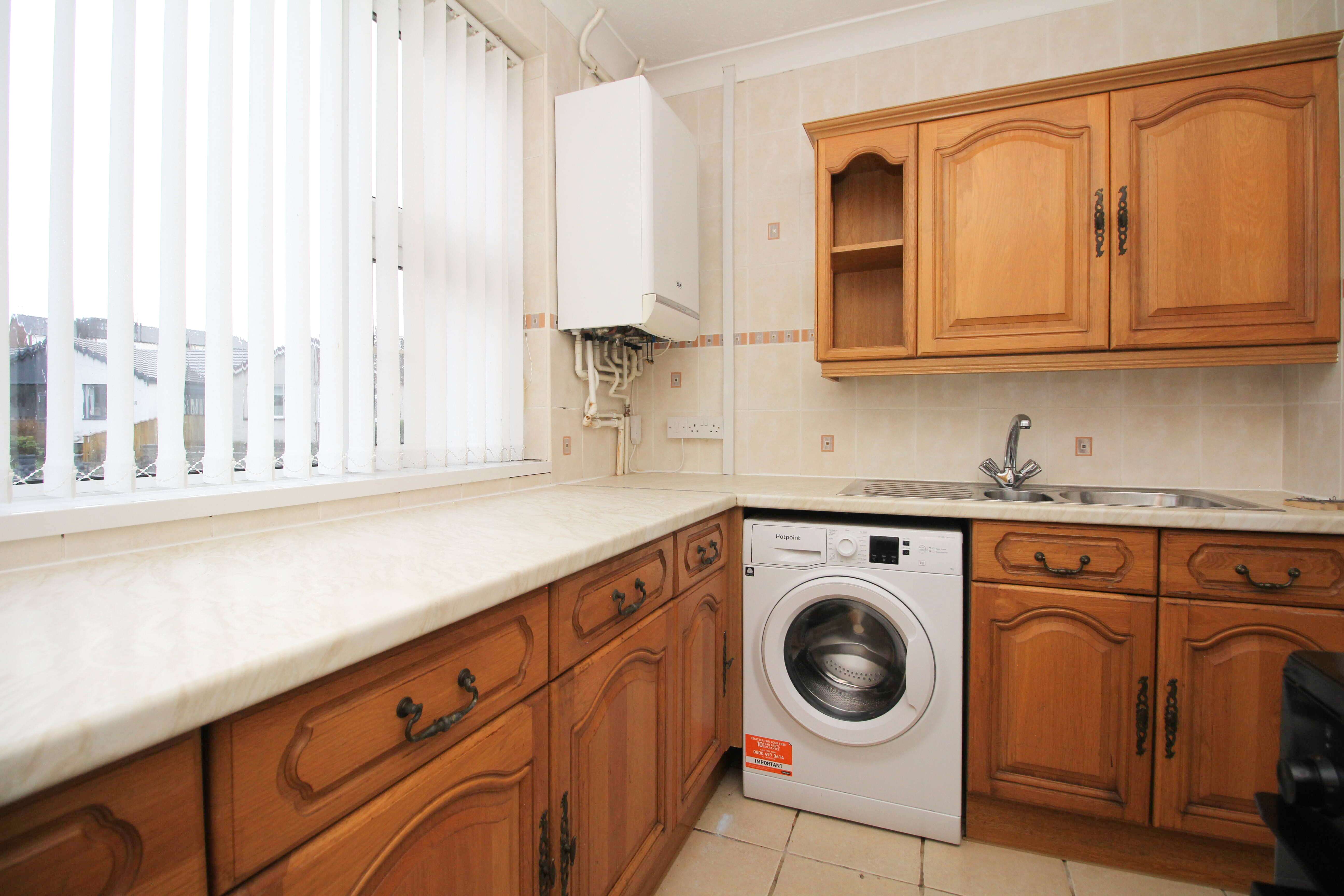 Fairview Close, Pontyclun CF72 9EQ  Interior