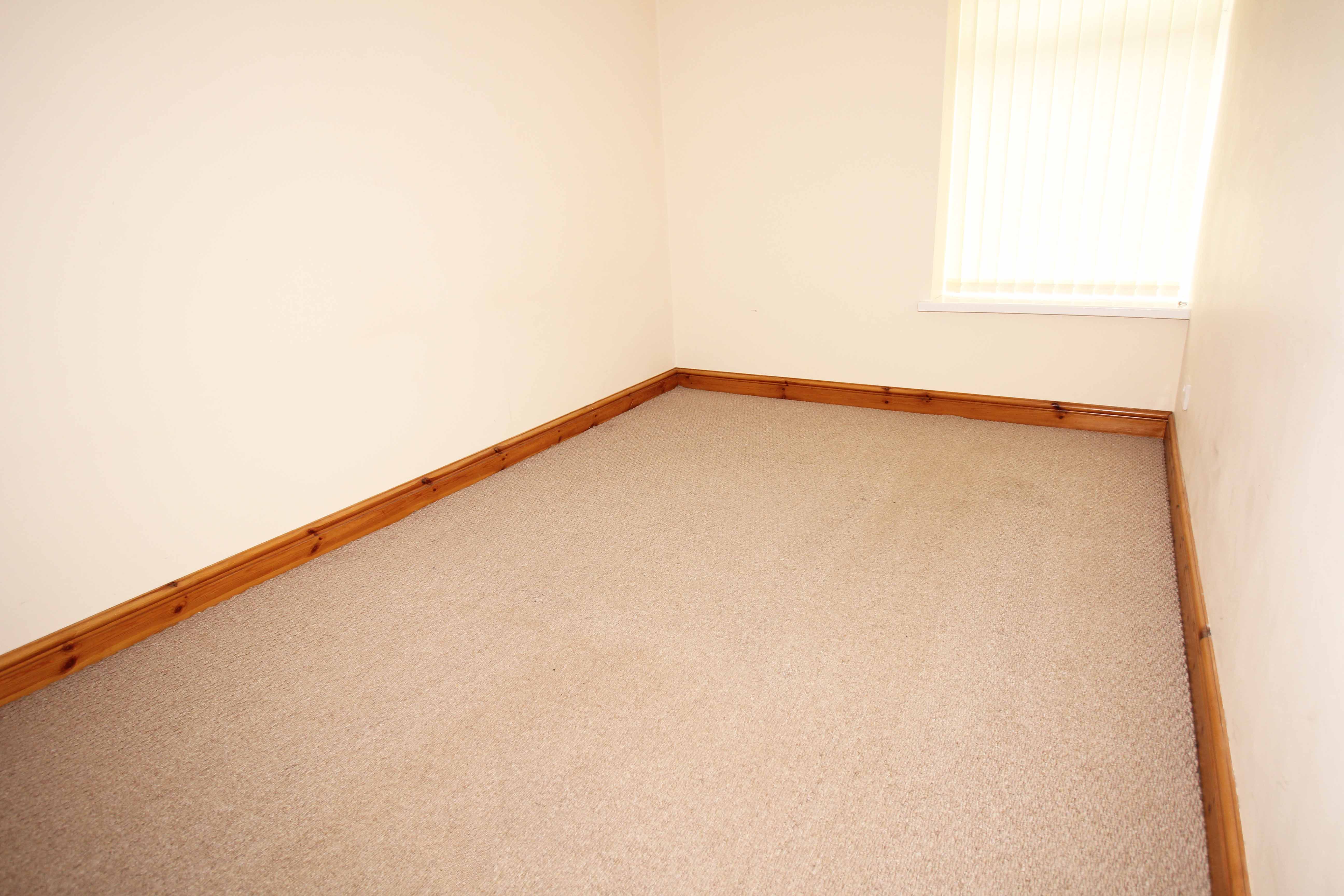 Llewellyn Street, Pontygwaith, CF43 3LF  Interior