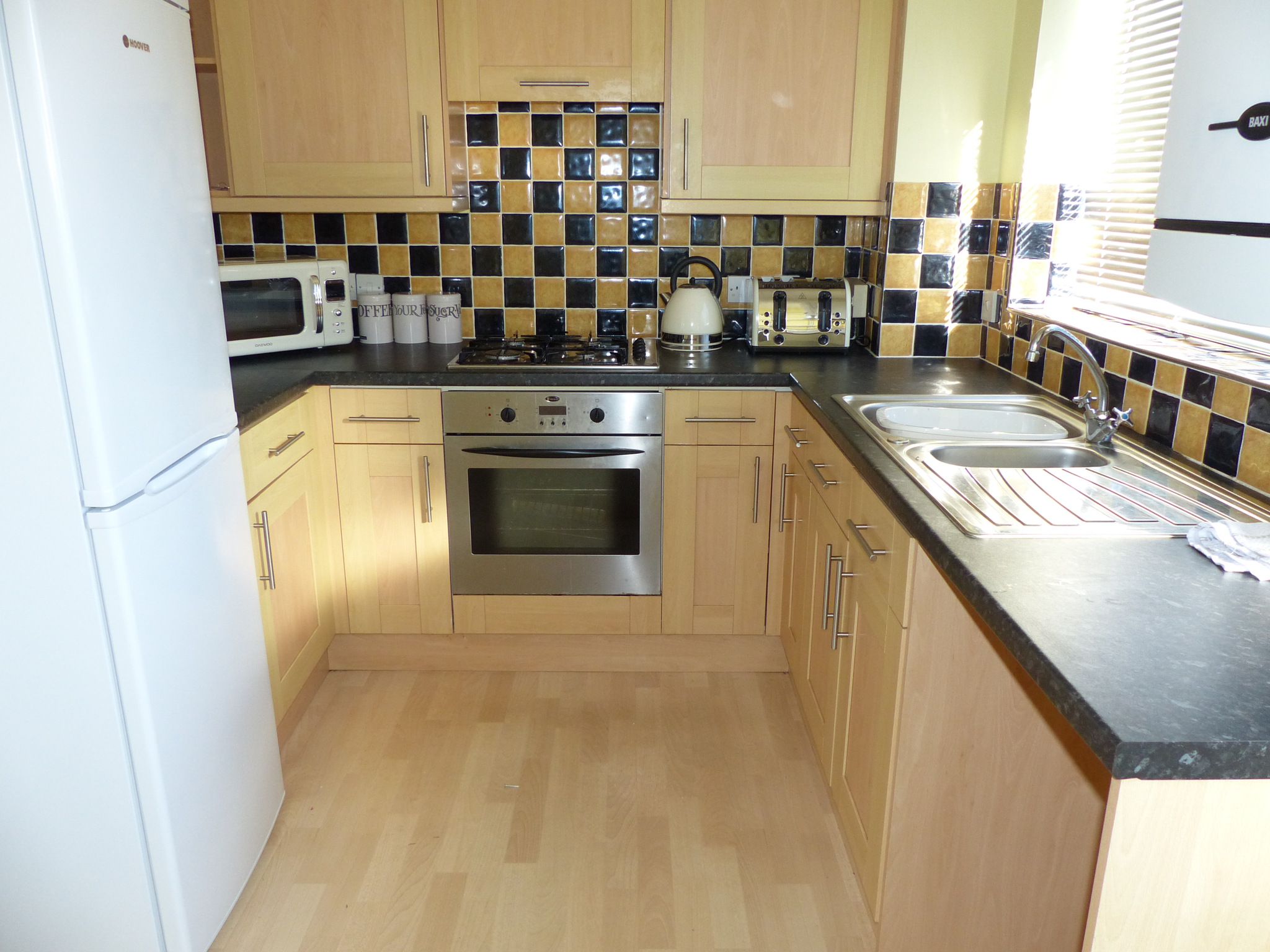 Caer Gerddi, Church Village, CF38 1UQ  Interior