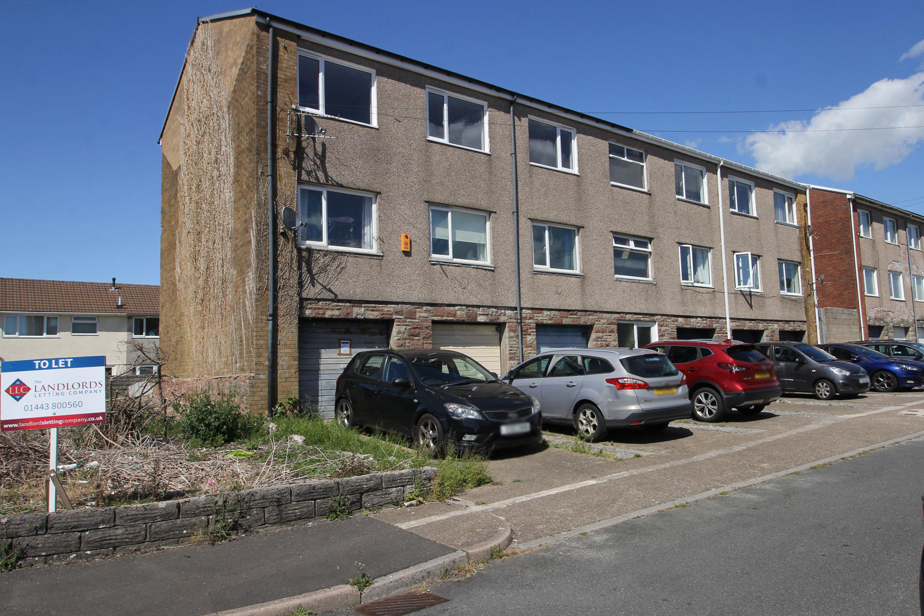 Heol Treferig, Beddau CF38 2SW  Interior