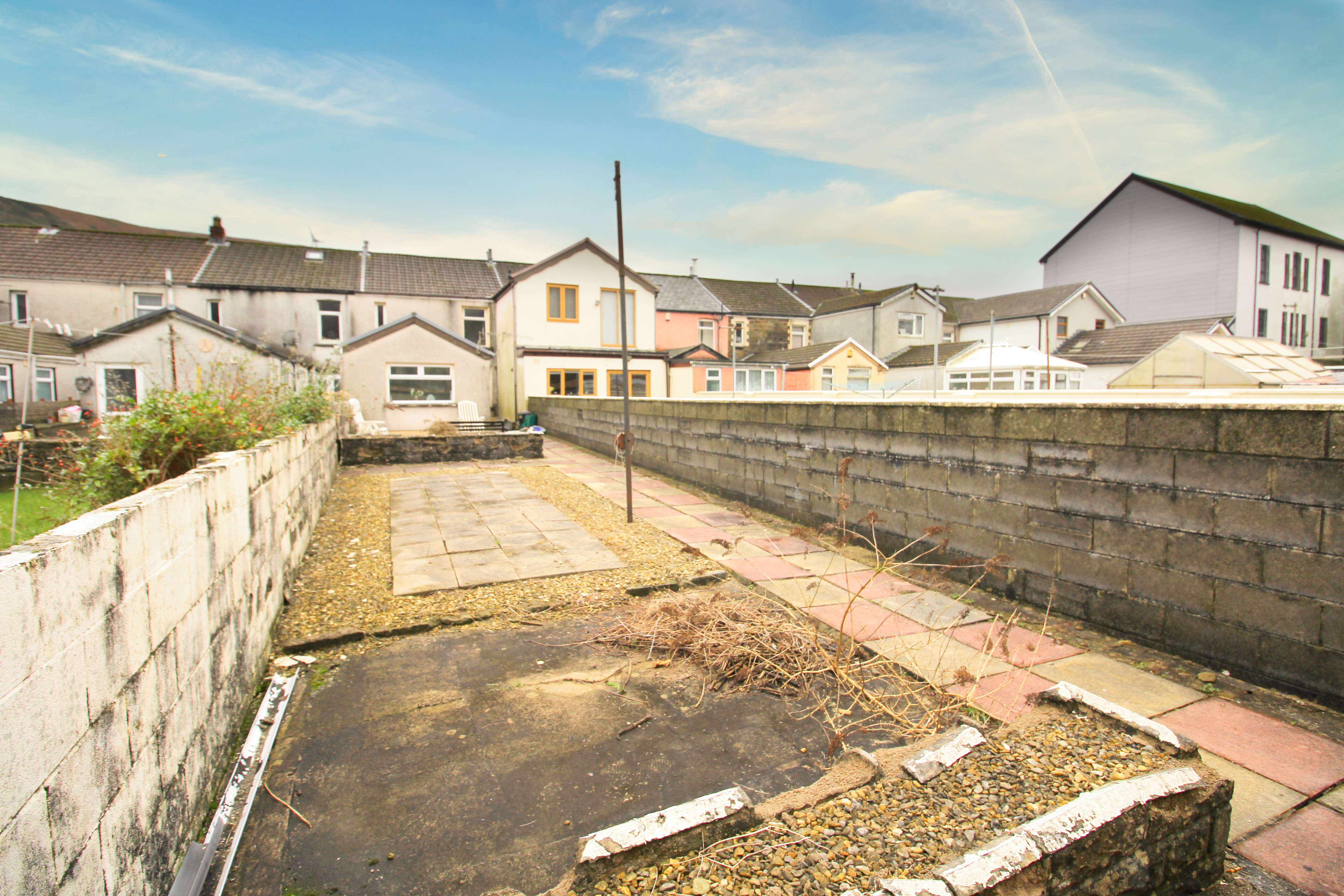 Dorothy Street, Gelli CF41 7UB  Interior