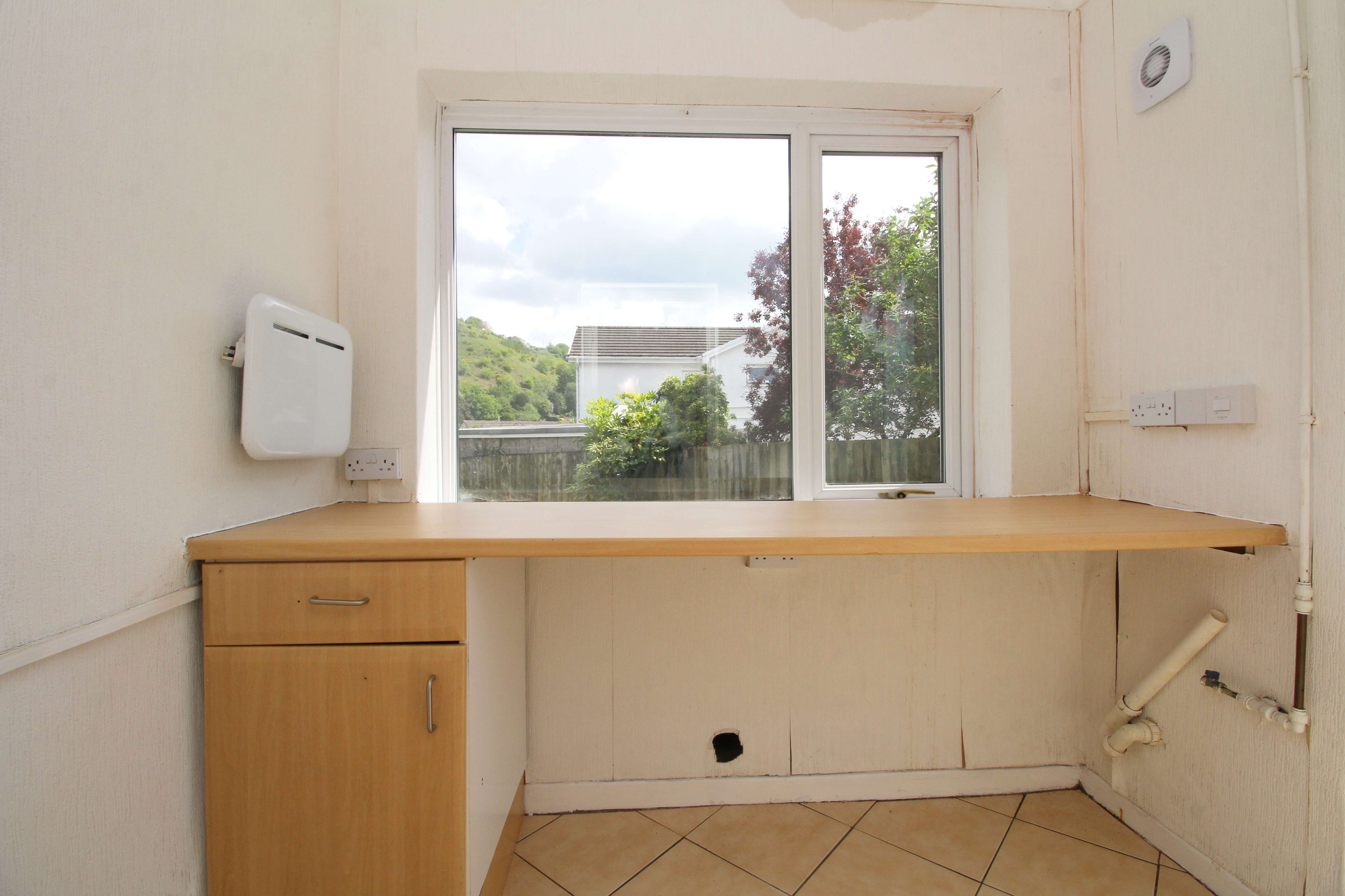 Danygraig Crescent, Talbot Green, CF72 8AR  Interior
