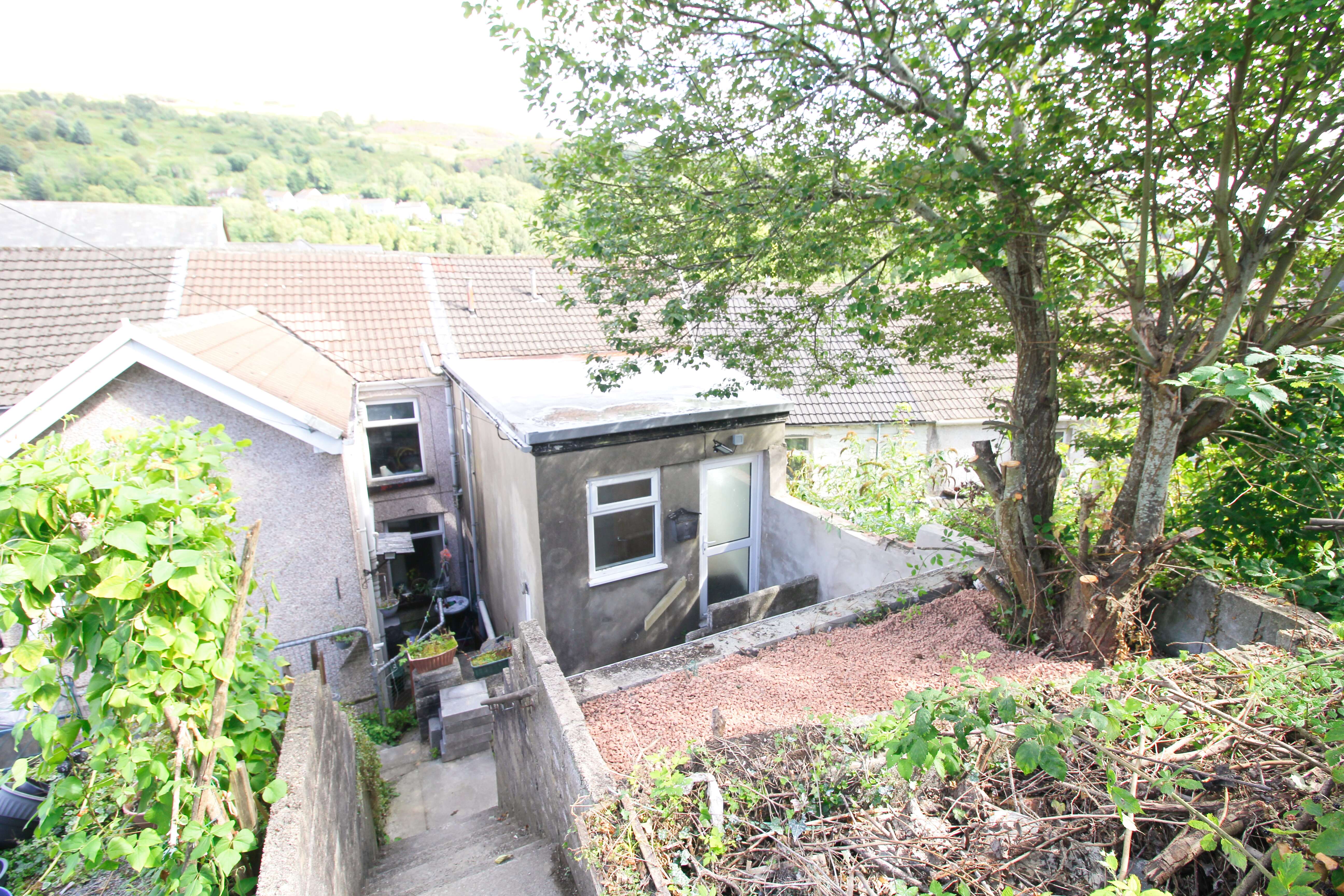 Ynyshir Road, Porth CF39 0EL  Interior