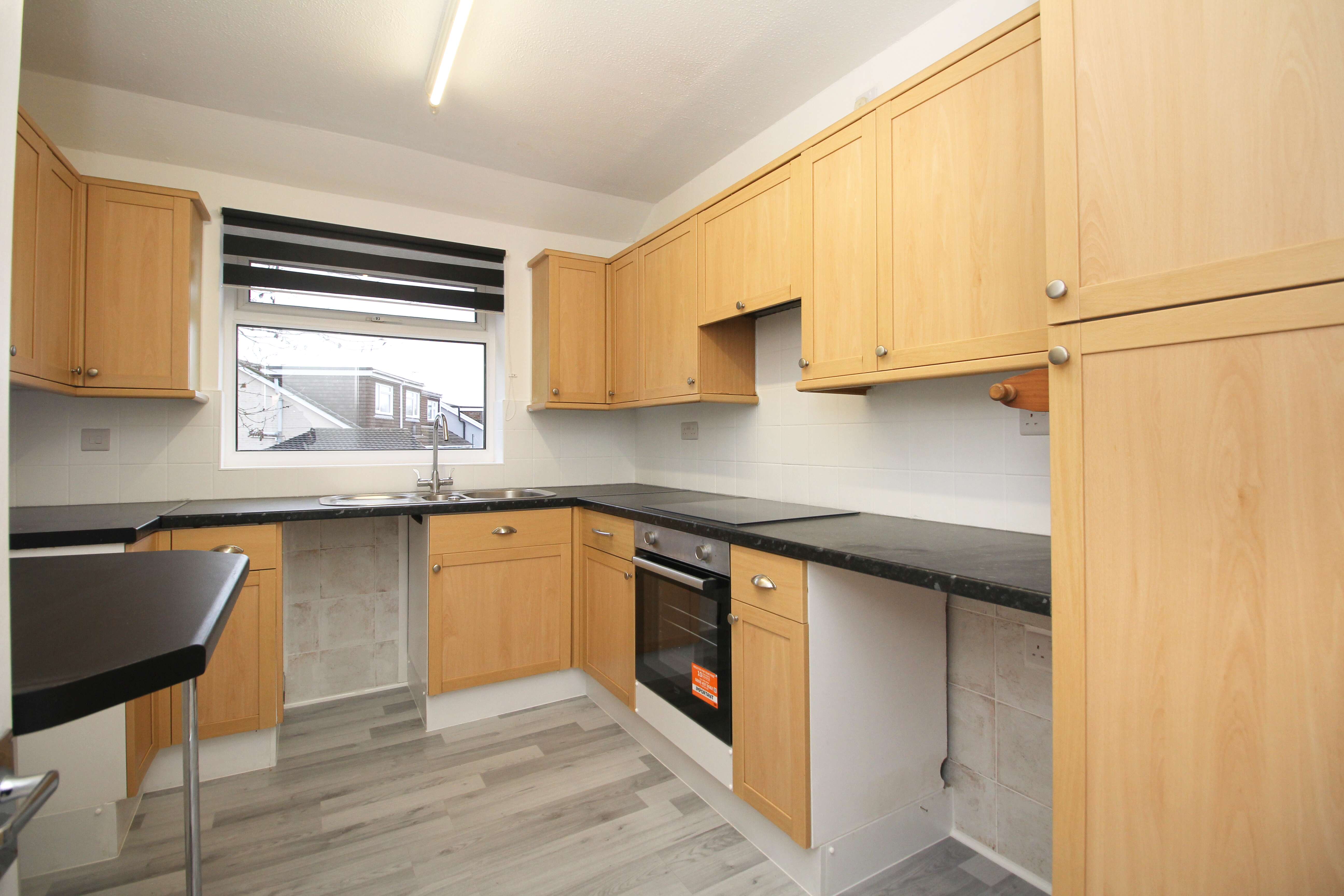 Danybryn, Brynsadler, Pontyclun, CF72 9DH  Interior