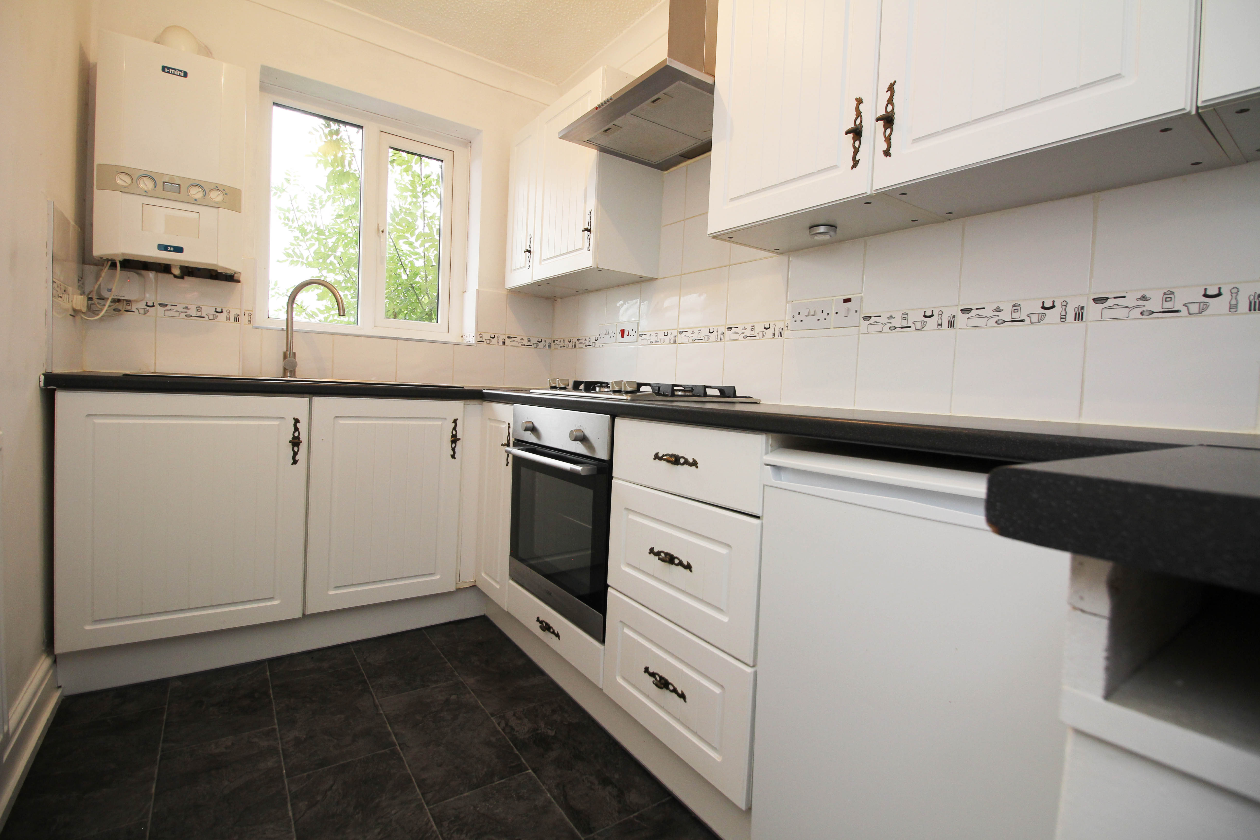 Hafod Wen, Tonyrefail CF39 8LB  Interior