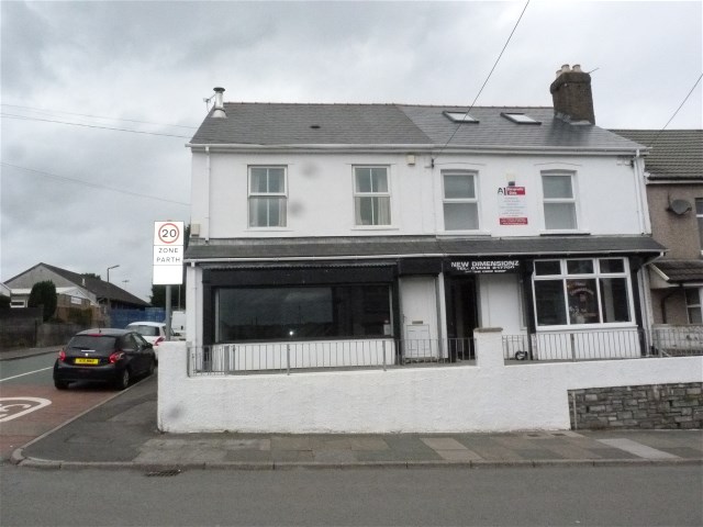 82, Parish Road, Beddau CF38 2BU  Interior